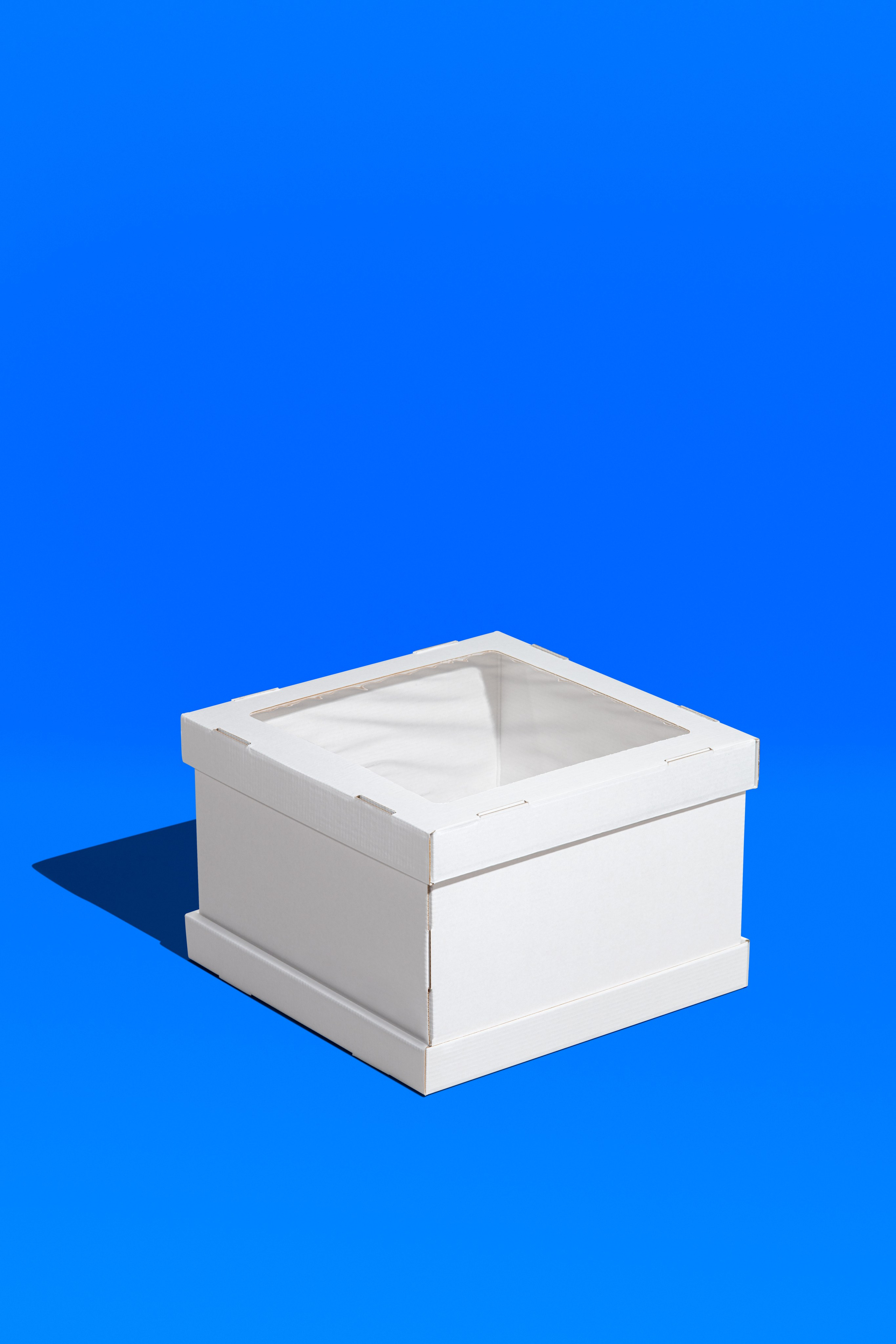 Кондитерская упаковка, предметная фотосъемка, упаковка для тортов, кондитерская упаковка, кондитерские изделия, каталог продукции. Предметный фотограф. Москва.