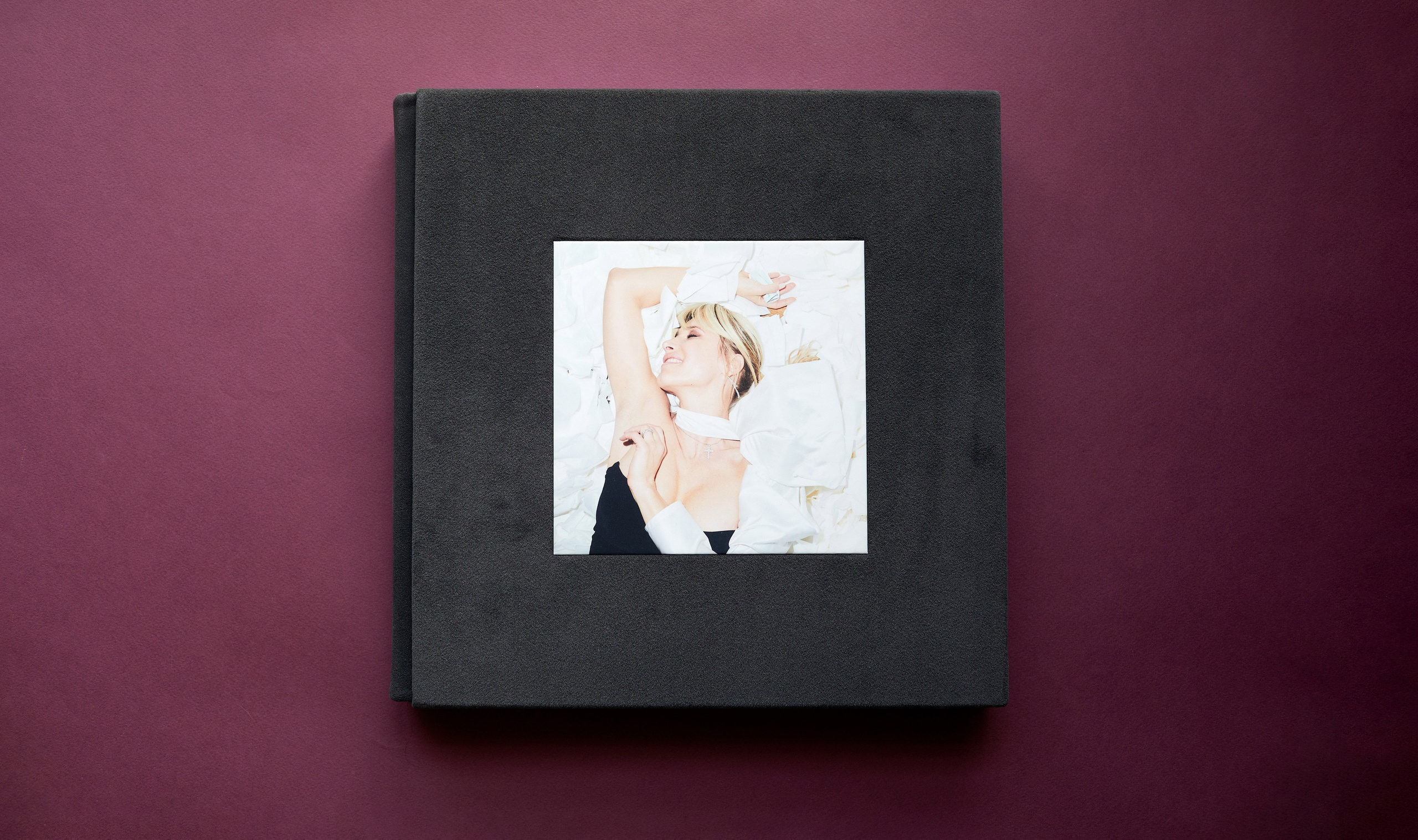 Фотокниги. Репортажный фотограф в Москве Константин Дерягин