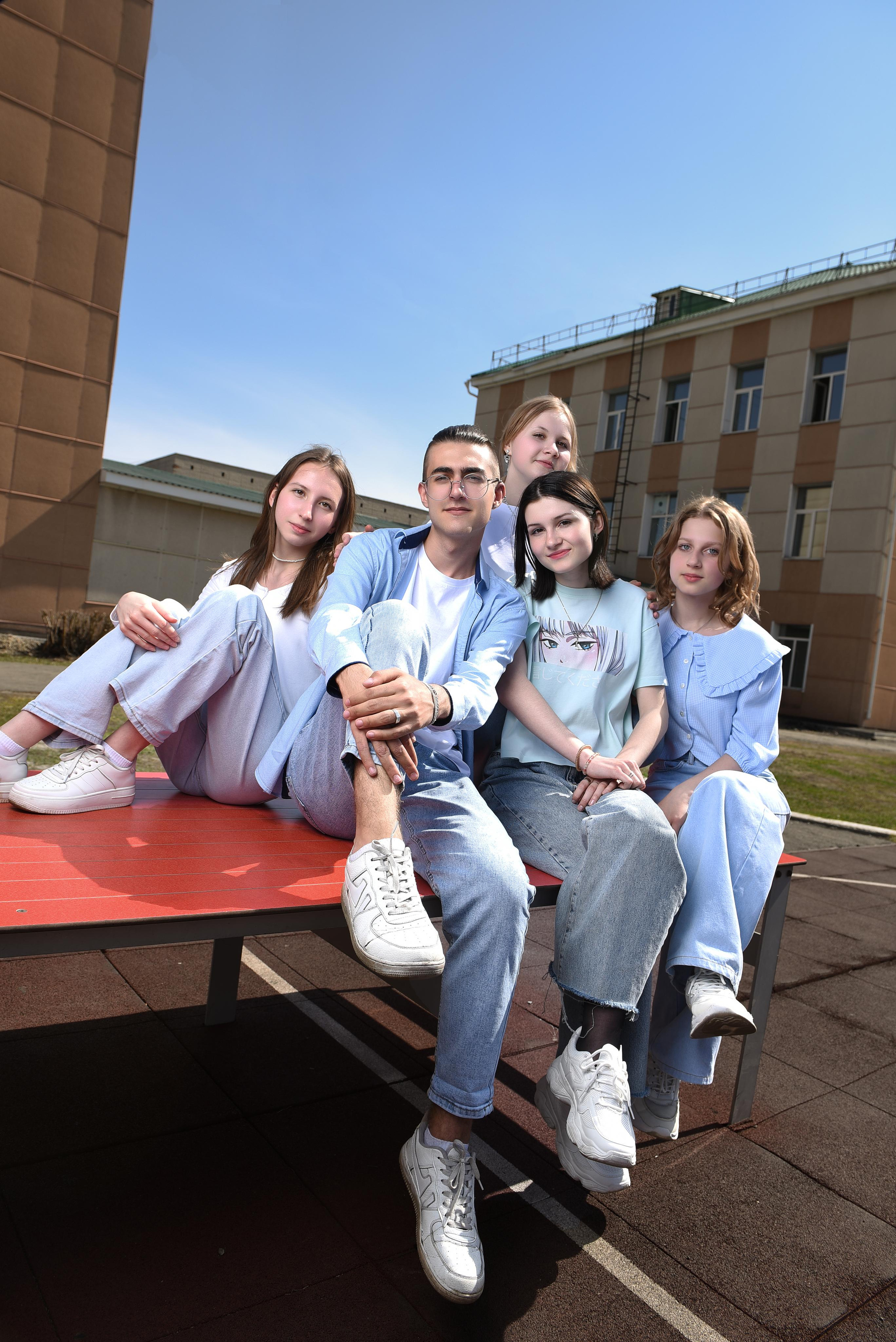 Выпускные альбомы в Кургане, Твой альбом, Книга