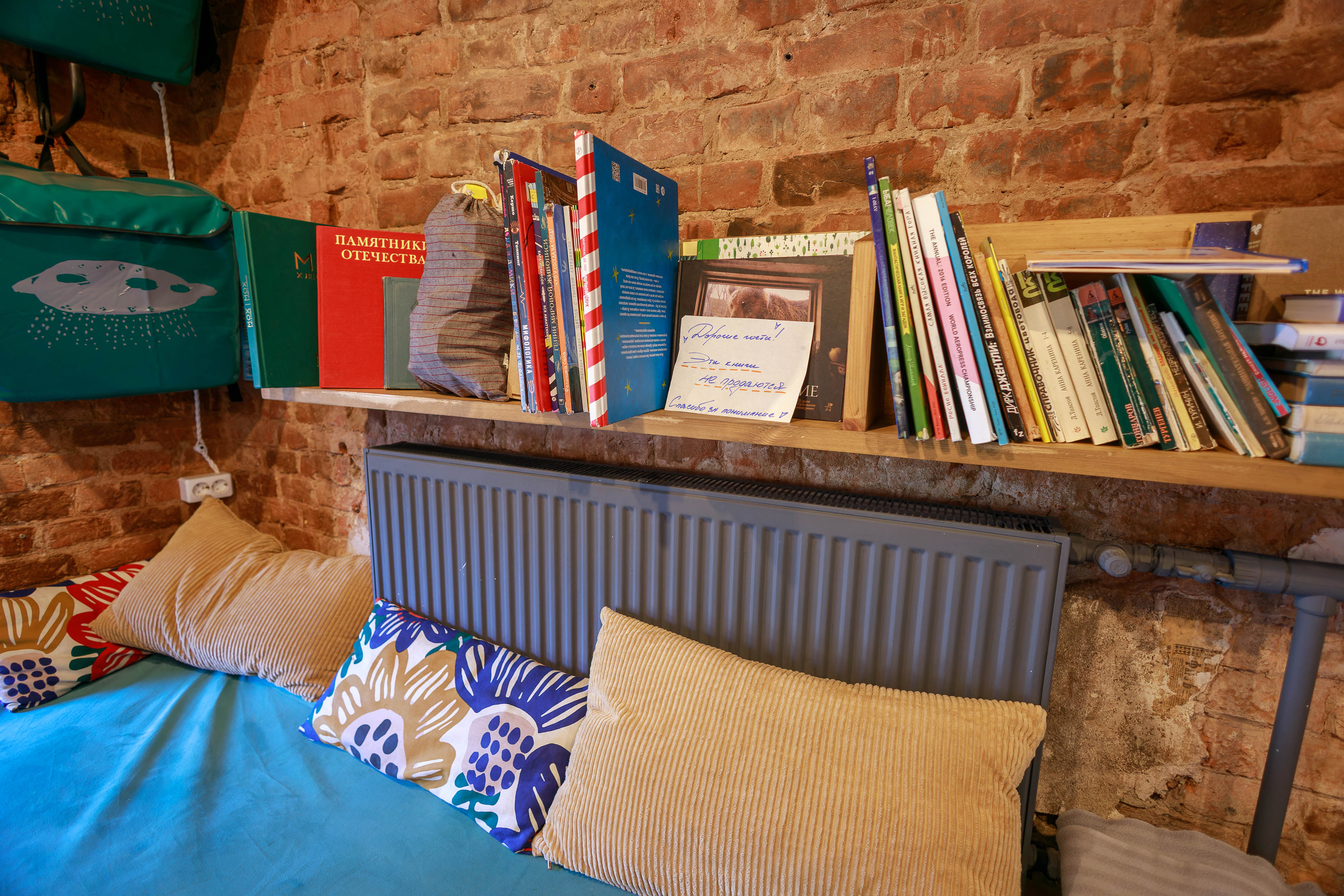 Кафе Огурцы. Фотограф Балаев Михаил