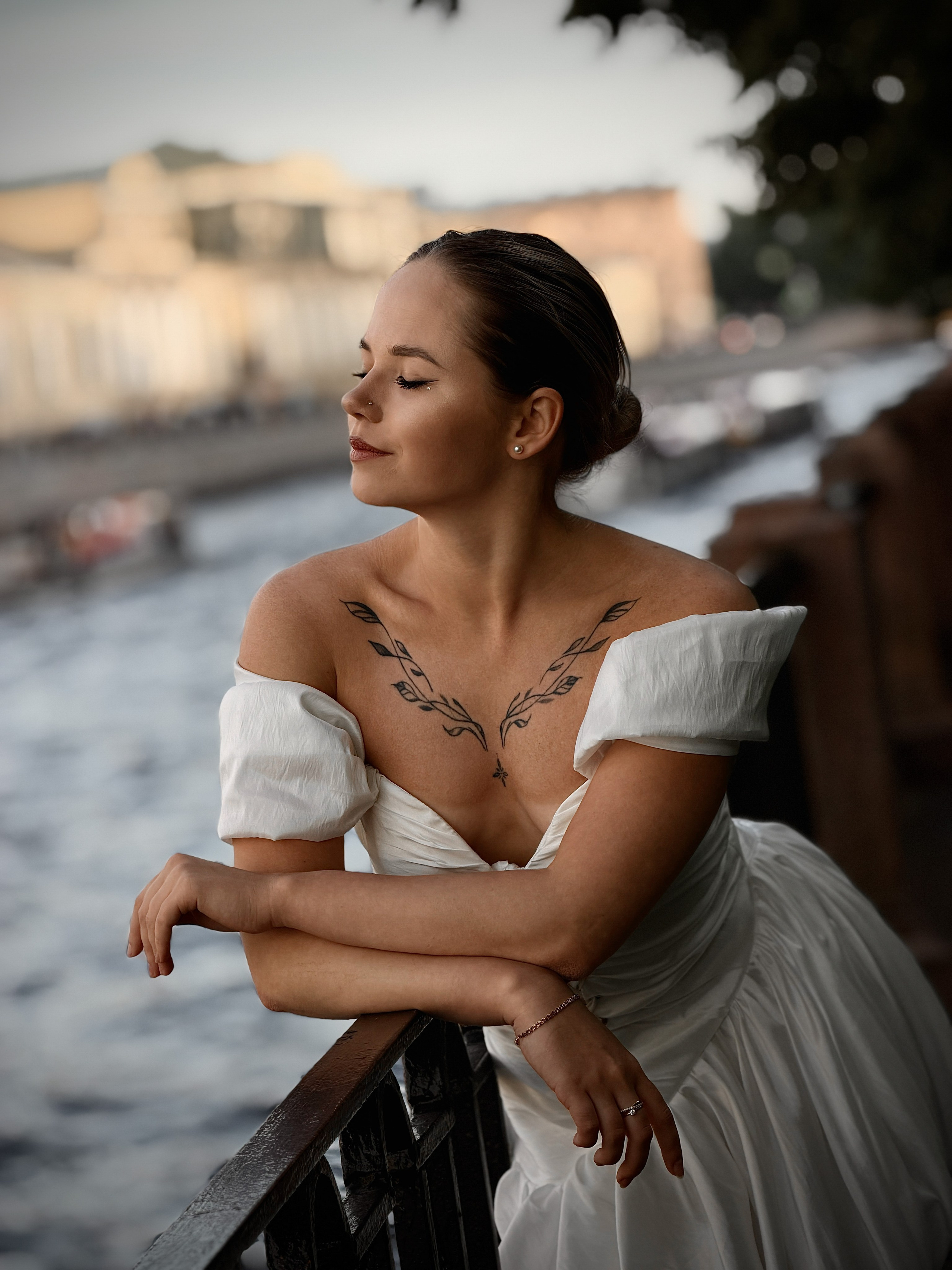 Фотосессия в летнем саду на набережной Фонтанки.