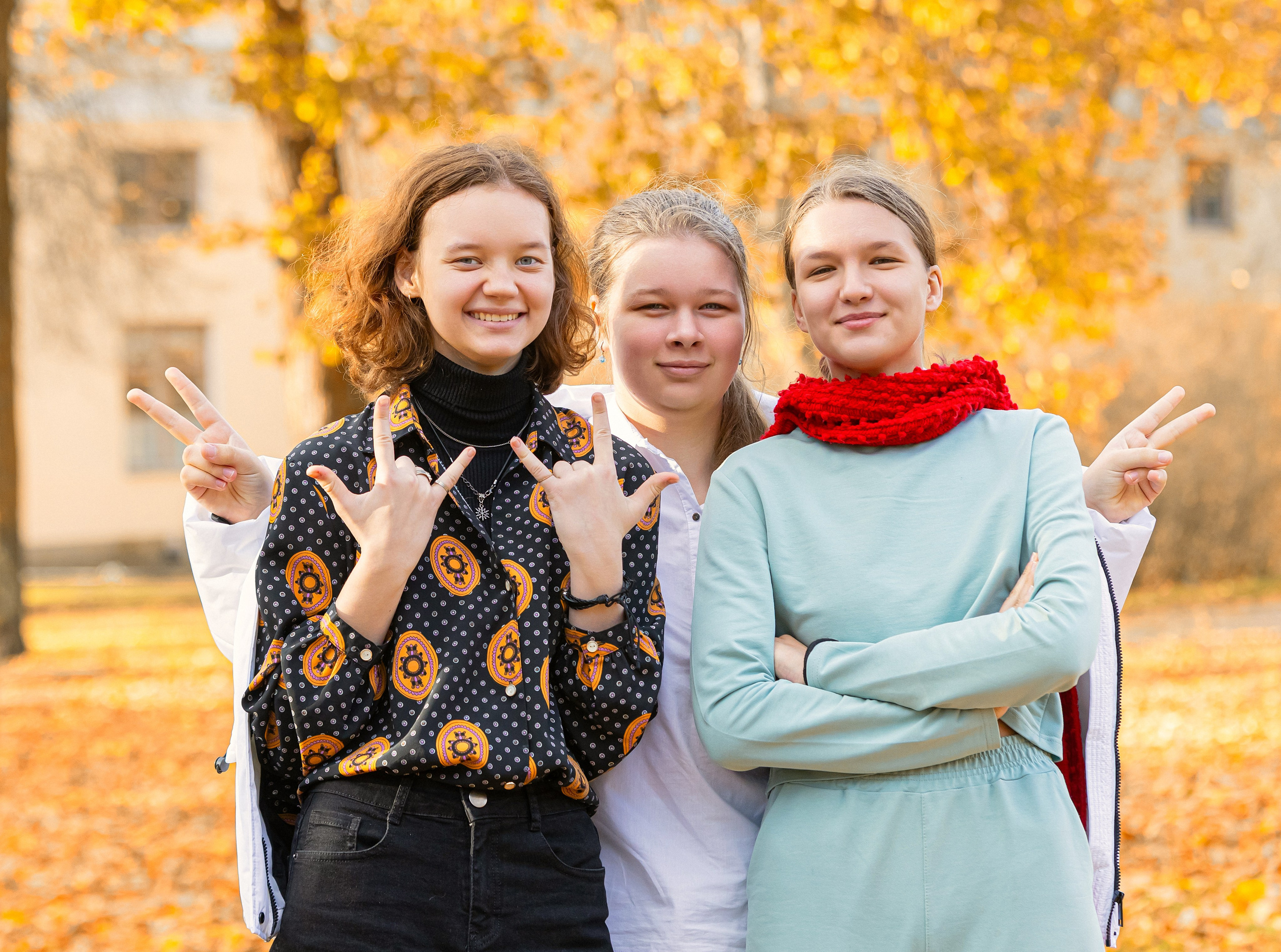 Фотосъёмка в Павловском парке для выпускных альбомов. 9 класс. Школа № 433. Свадебный, семейный, детский фотограф в Санкт-Петербурге