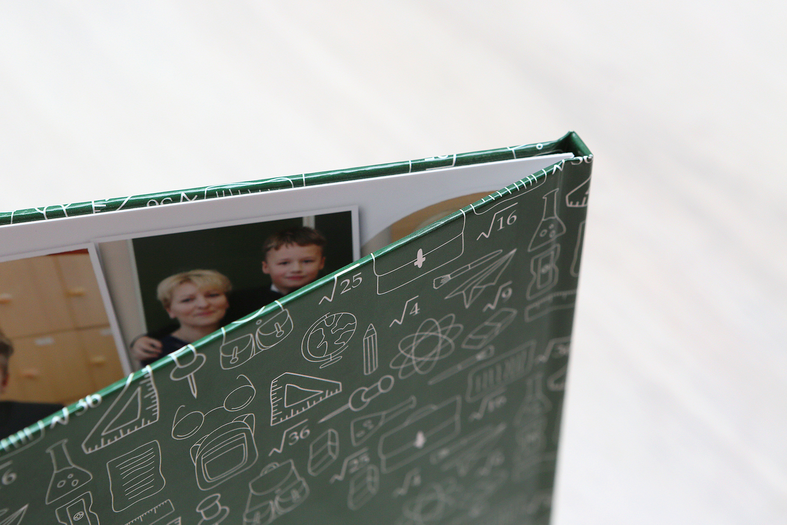 2600р. Папка выпускная. Главная