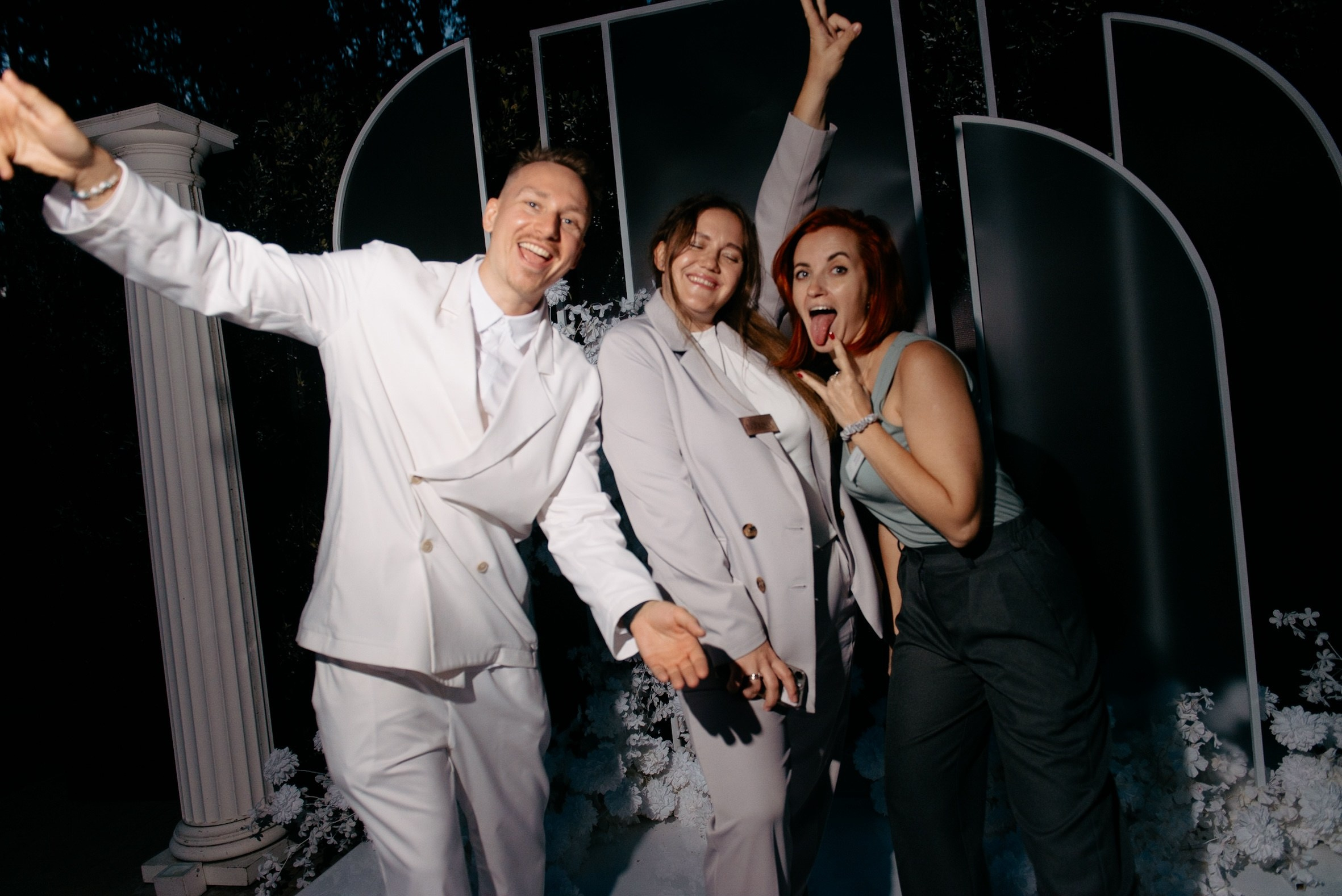 Ведущий Ураков. Подрядчики и друзья сети свадебных площадок House for wedding