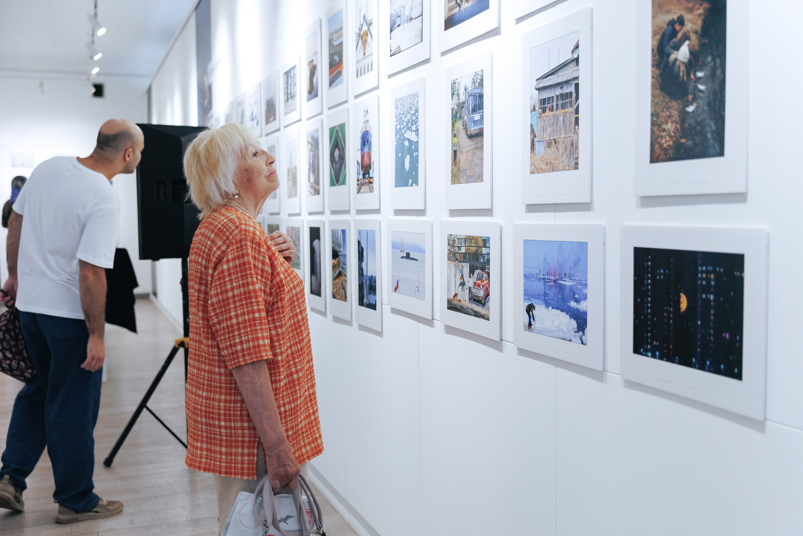 Порт приписки Владивосток. Невидимые связи. Антон Новгородов документальный фотограф во Владивостоке