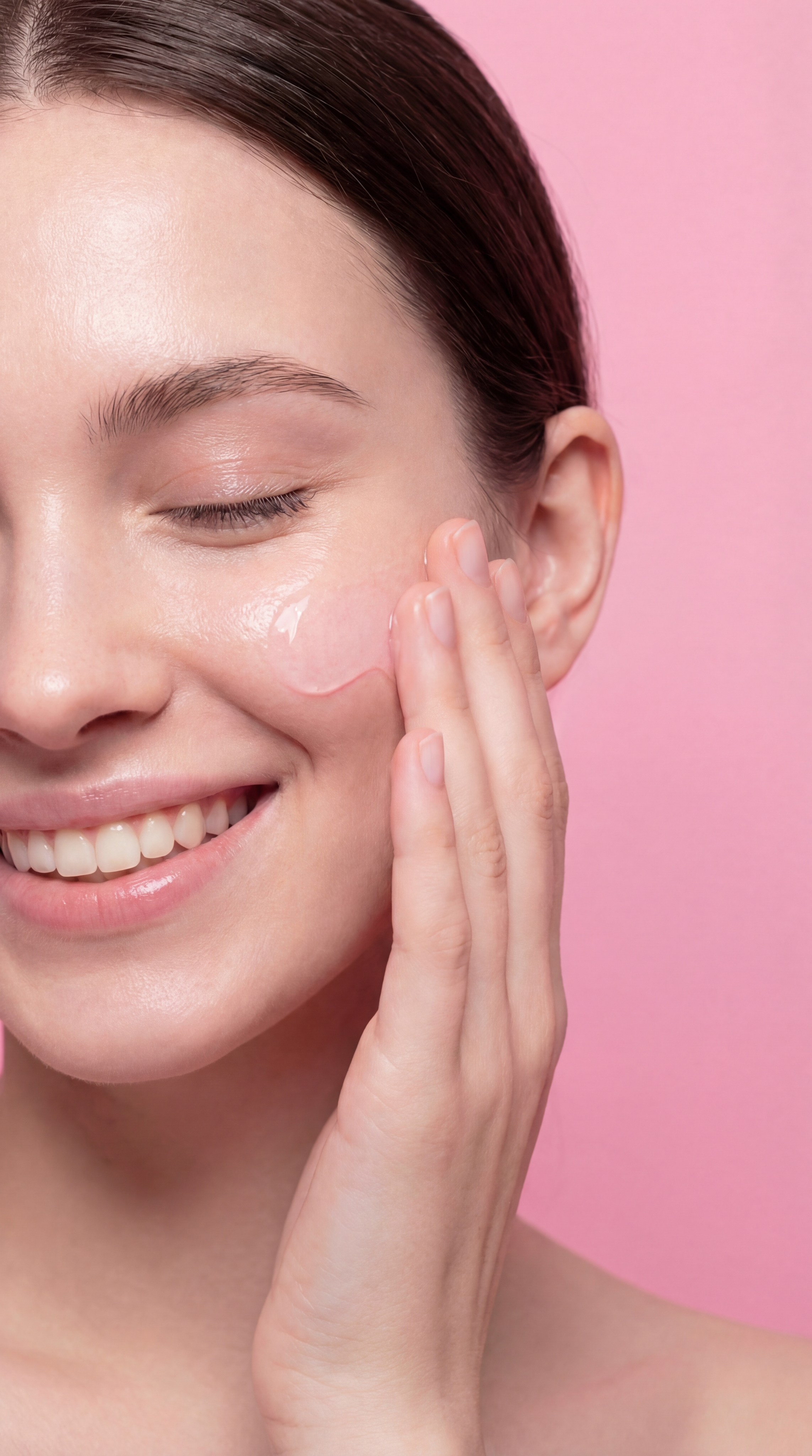 Генерация с реальным продуктом. Визуал для бизнеса и брендов. Фотограф, ИИ-креатор, обучение. Елена Губская. Симферополь