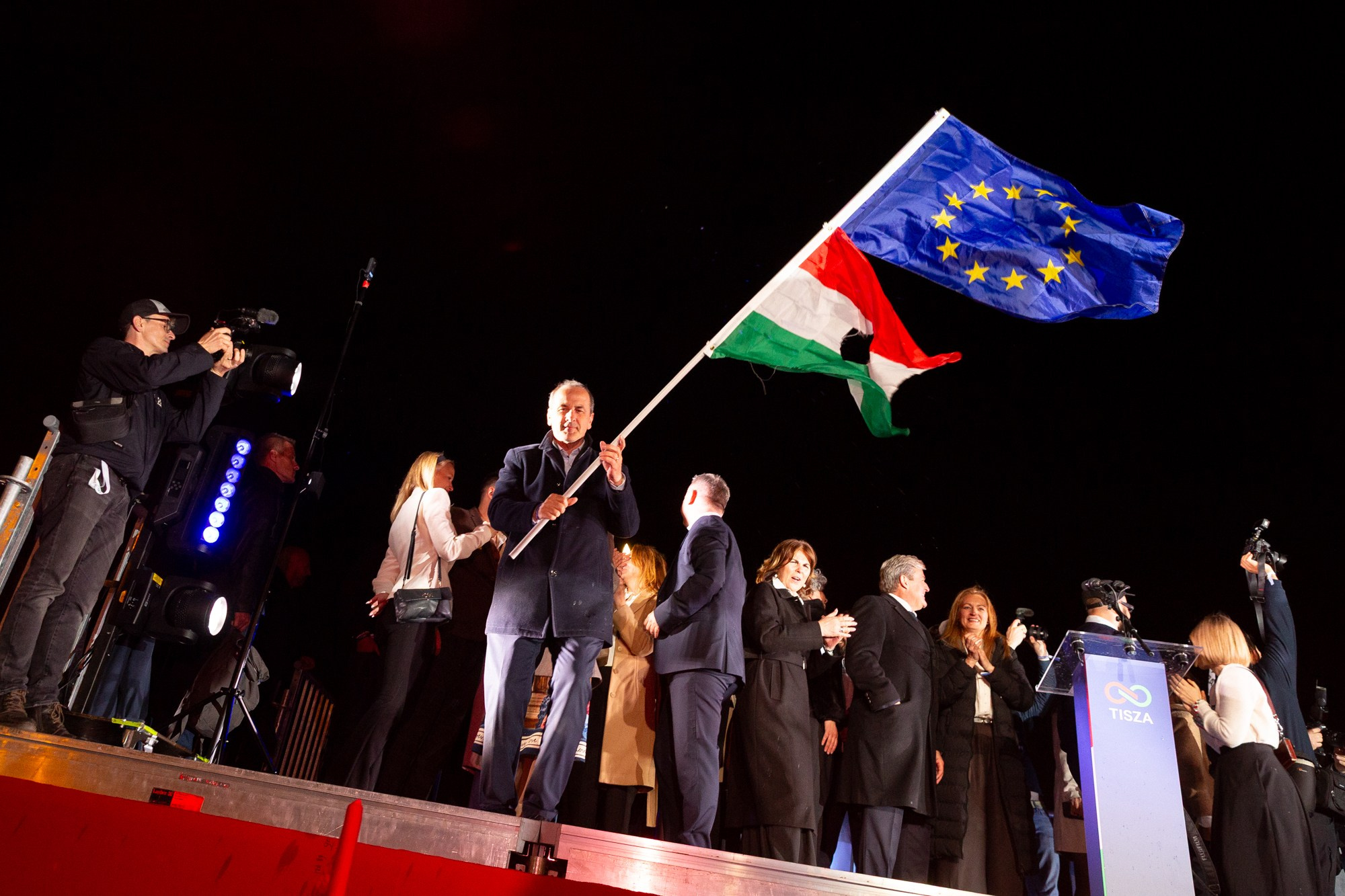 TISZA Victory Night, Hungary 2026. Photographer in Budapest — Yura Knyazev