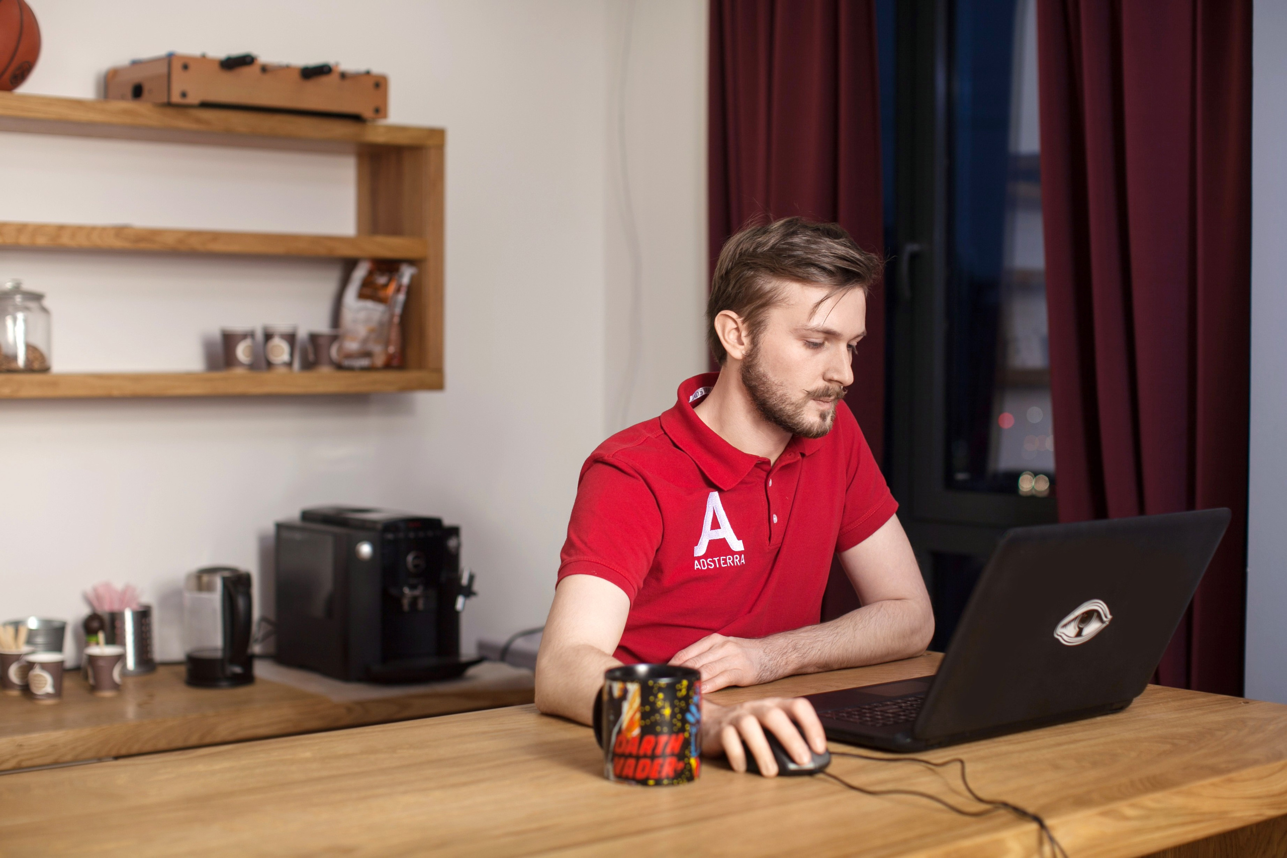 — Бренд-репортаж. Брук Артём