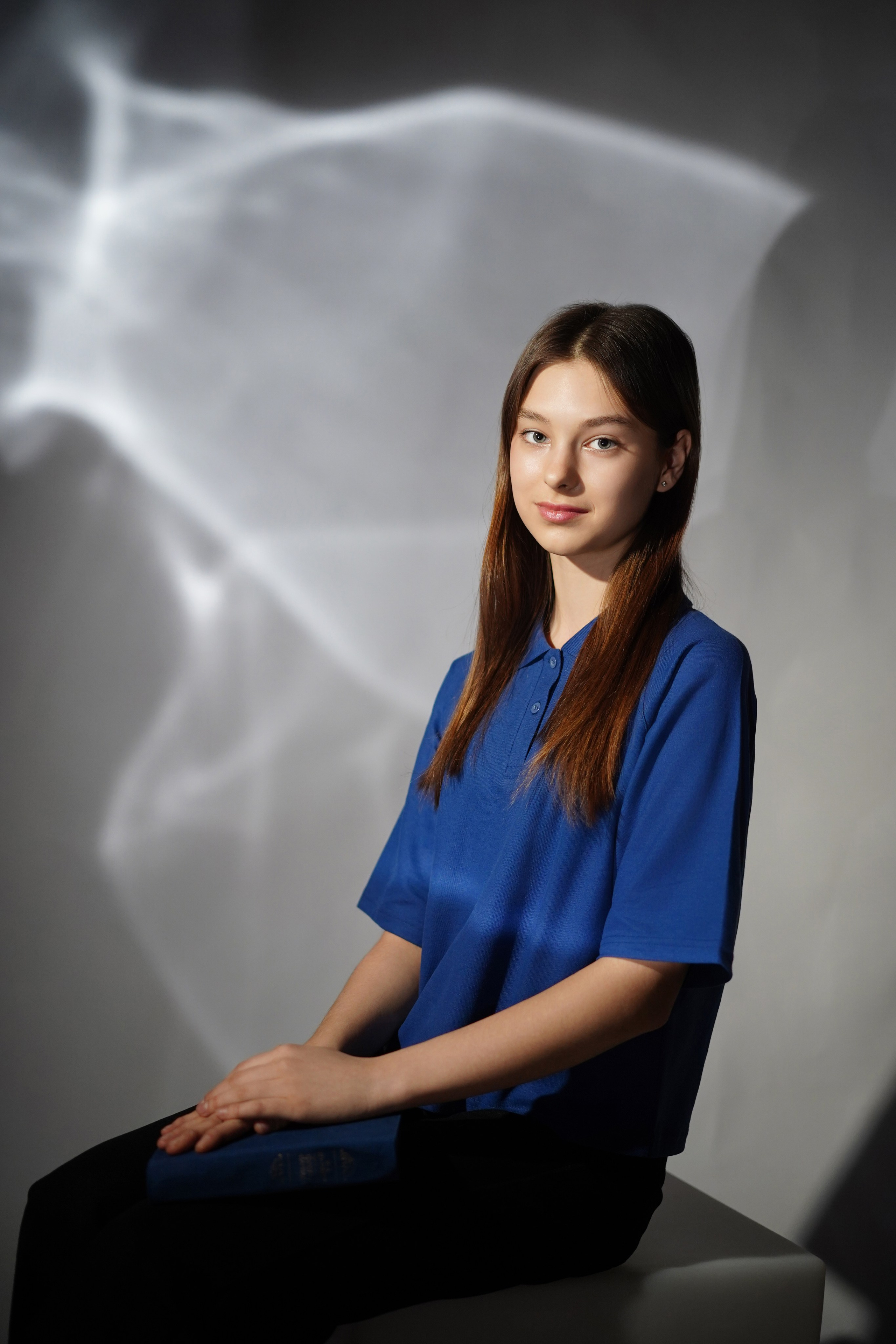 Стиль портрета в студии. GOTRA — выпускные альбомы в Тюмени