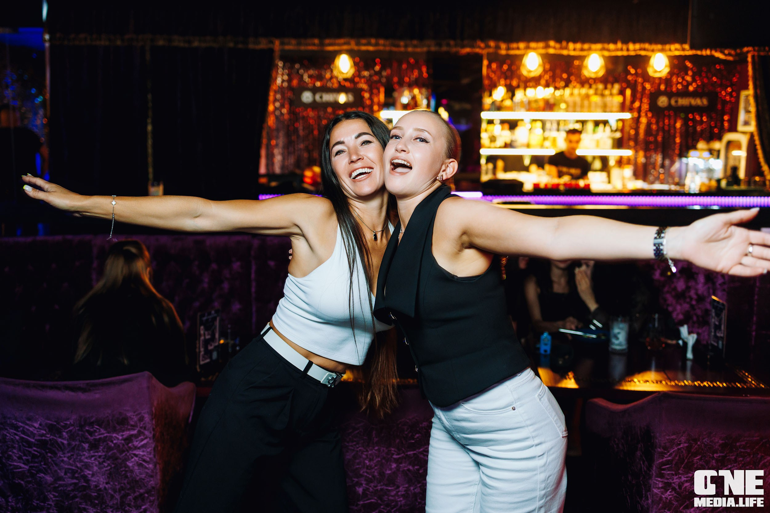 Фоторепортаж из караоке-клуба Эйфория. One Media Life: фоторепортажи, фотоотчеты с мероприятий и заведений
