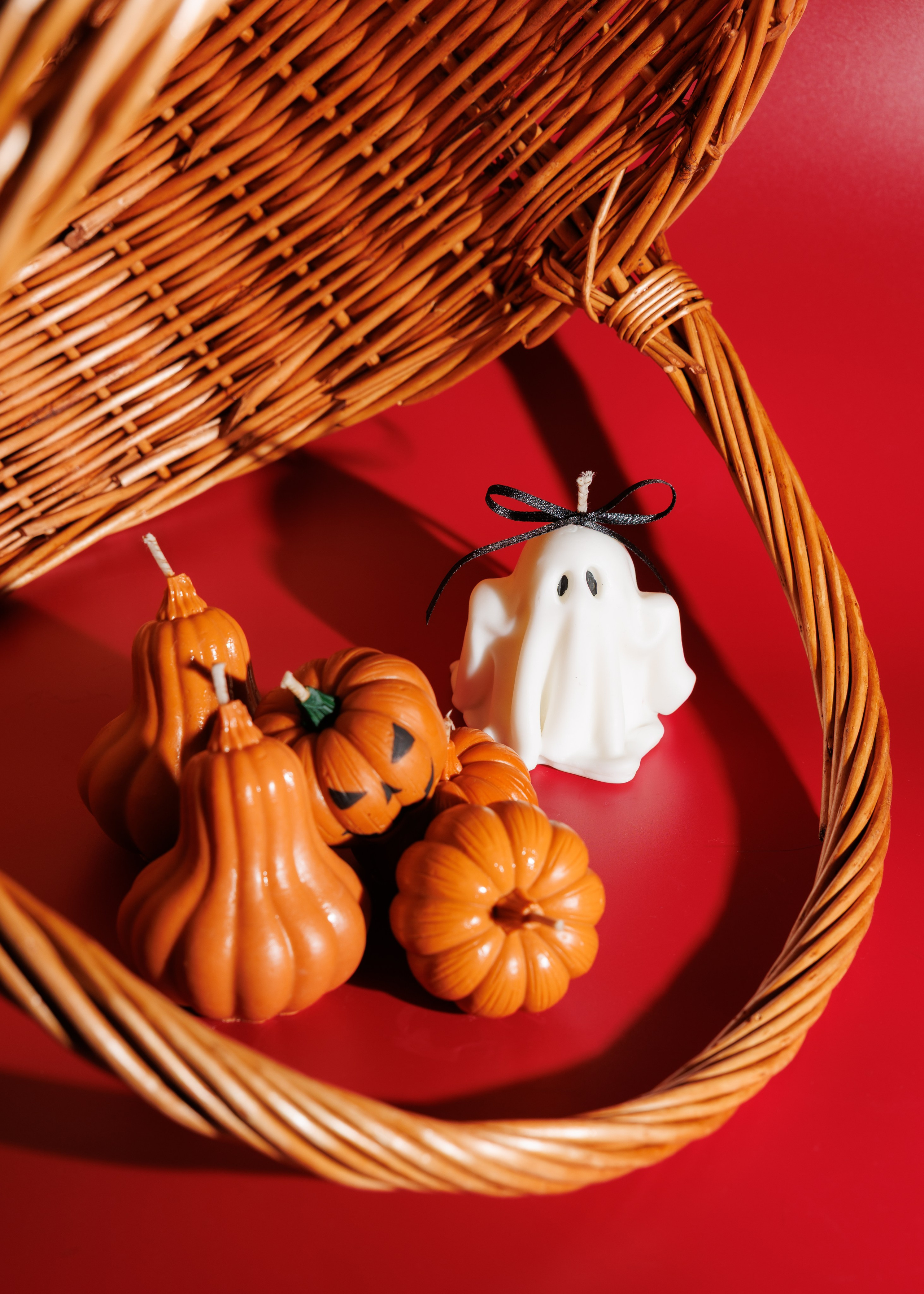 «Halloween». Интерьерные свечи и декор для дома в Москве