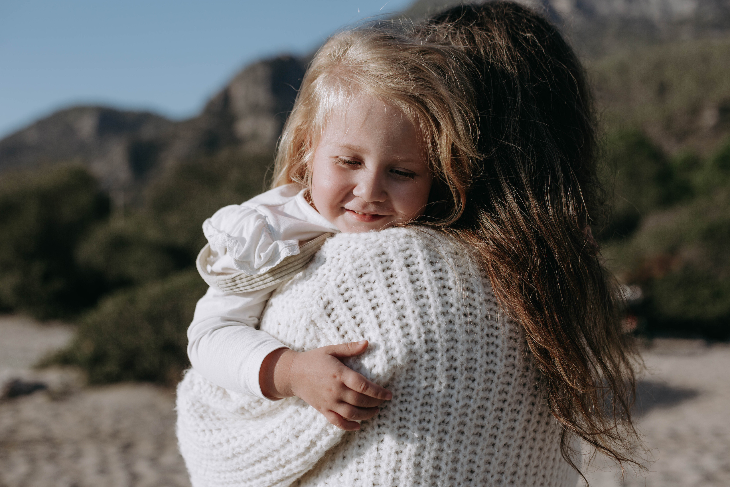 Family, Maternity & Newborn Photographer in Dubai