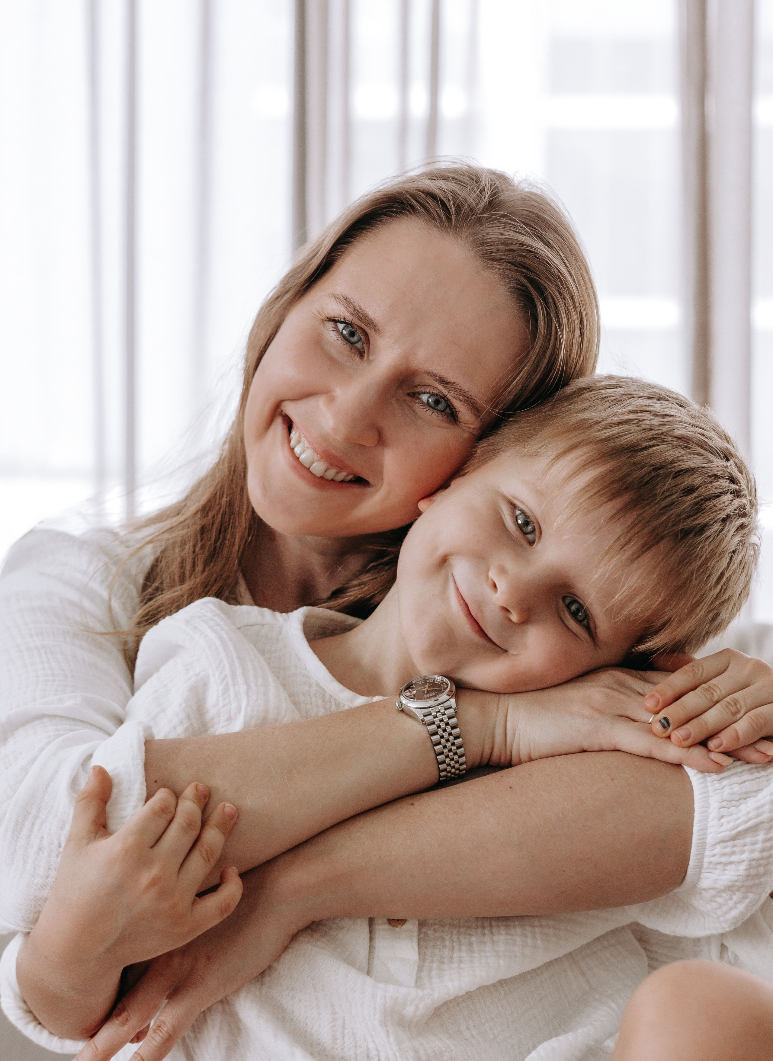 Family, Maternity & Newborn Photographer in Dubai