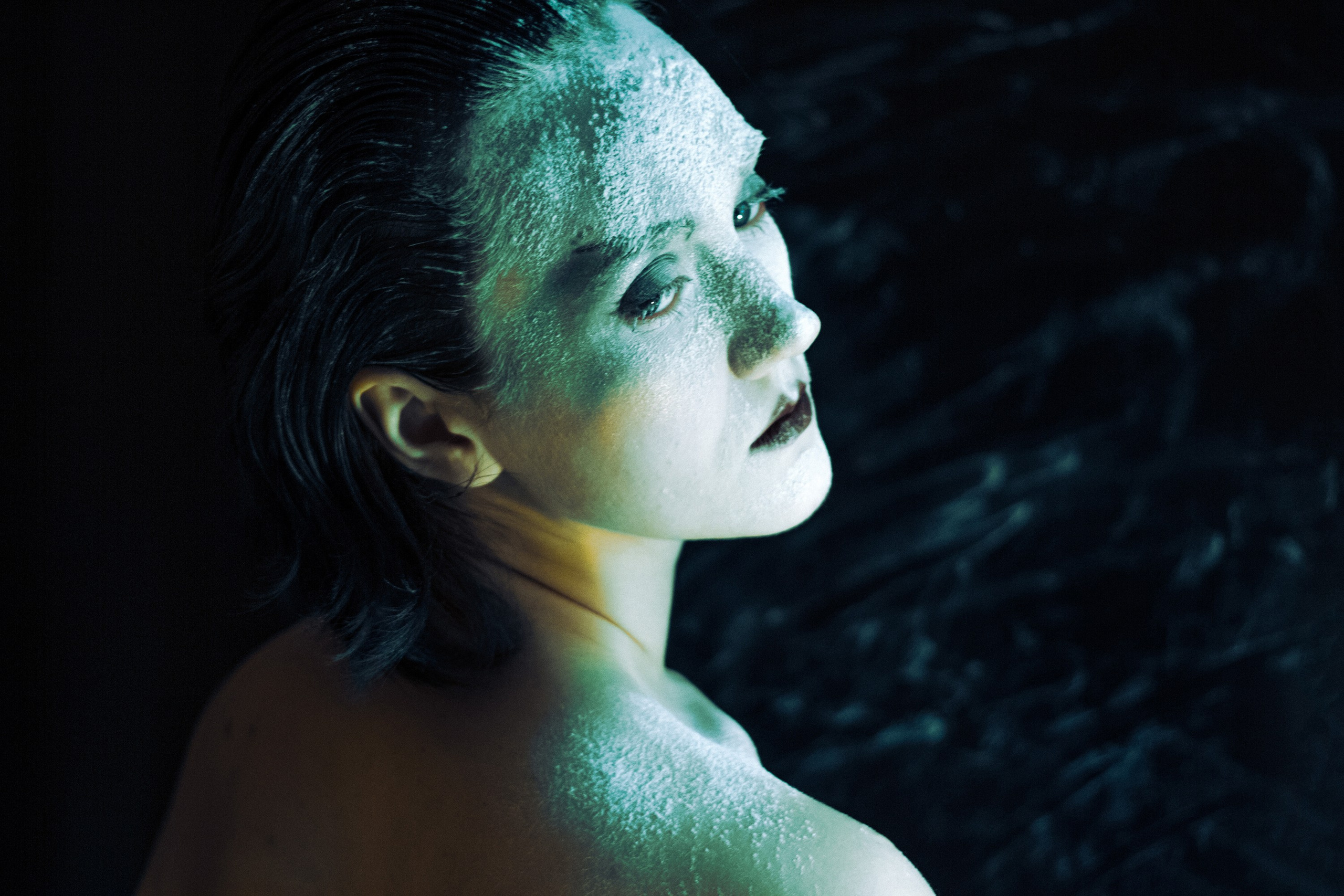 фотосессия девушка пинтерест, фотосессия мрачная эстетика