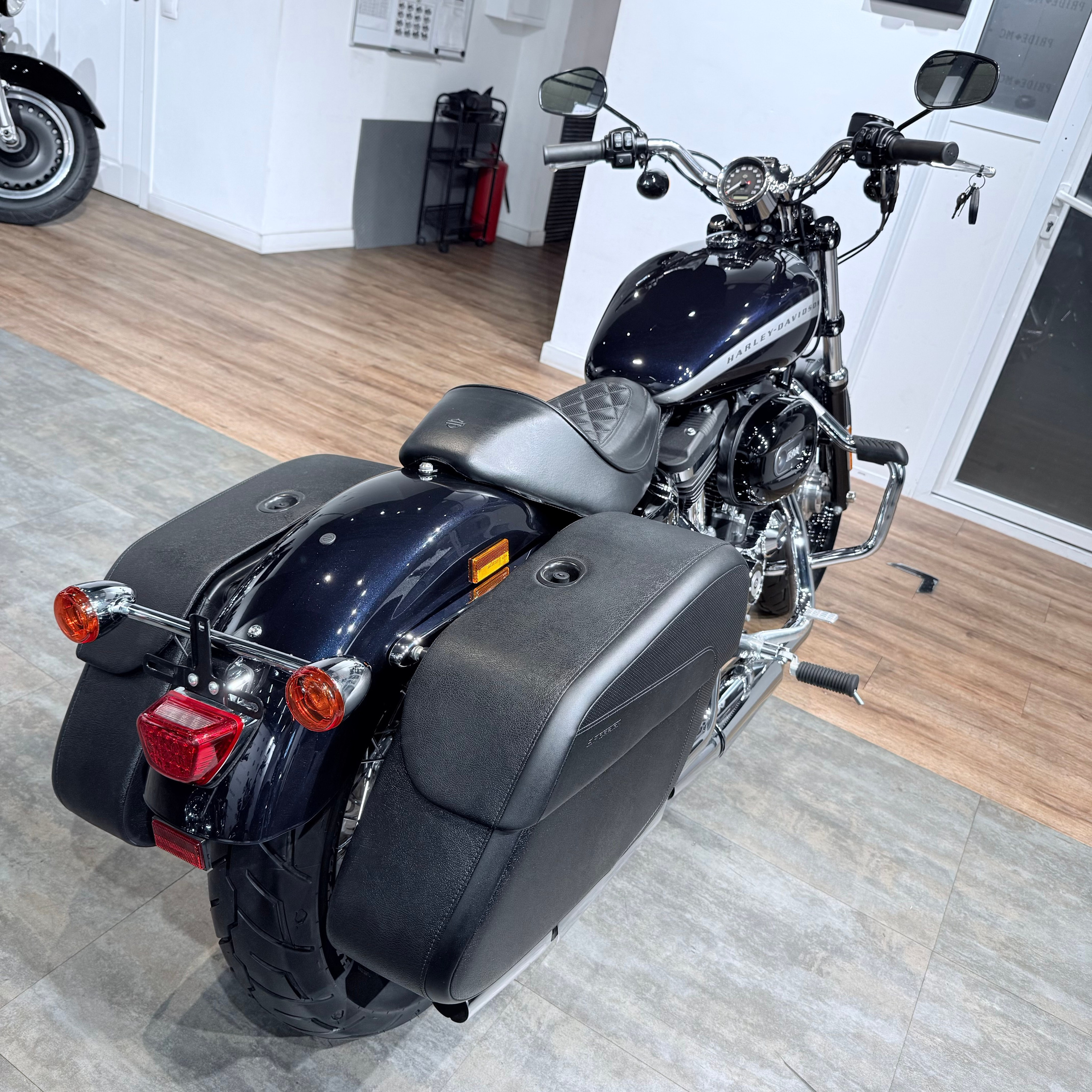 2020 Sportster 1200 Dark Blue. Hello Davidson, Москва. Только хорошие мотоциклы…