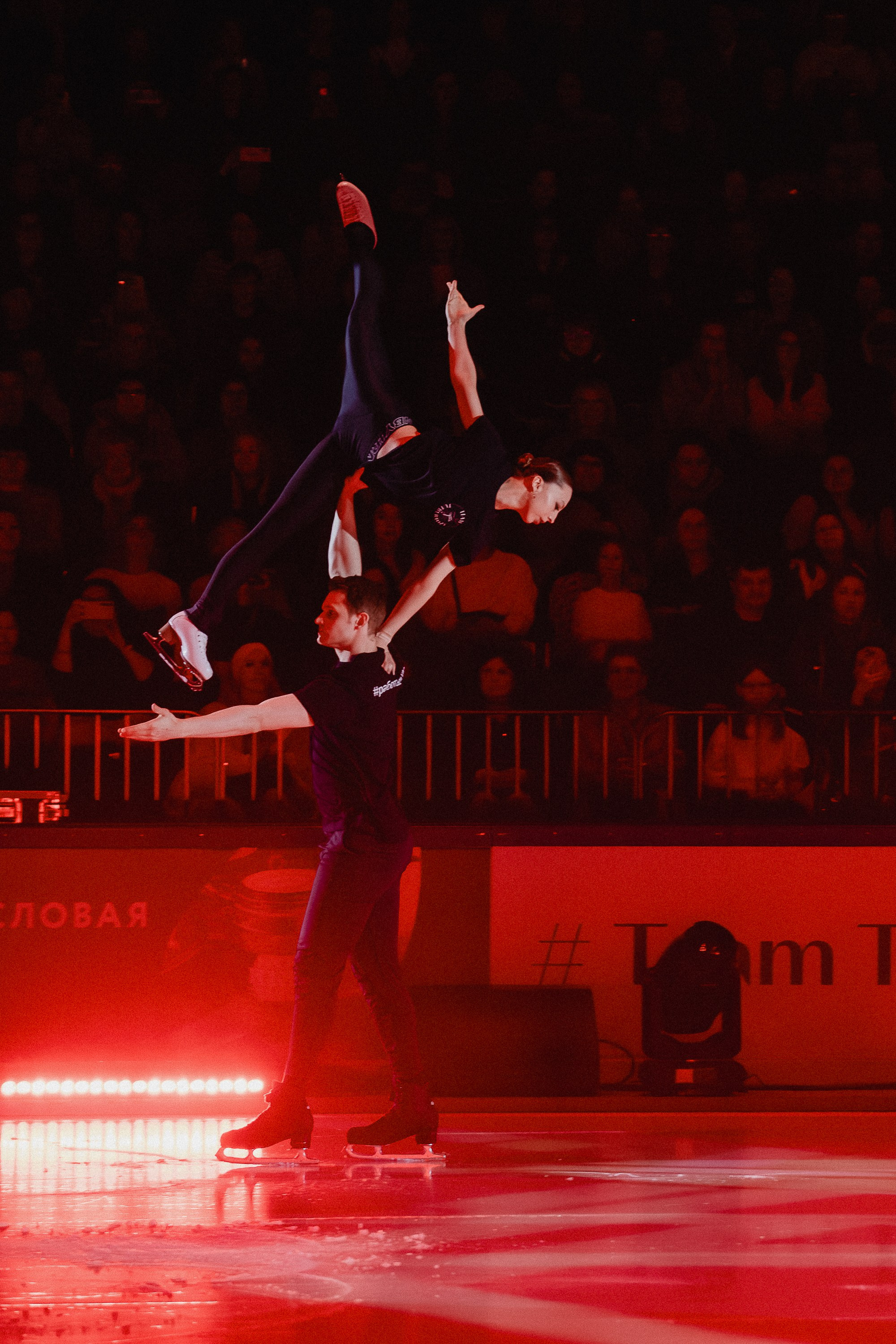 Шоу Этери Тутберидзе в Новосибирске. Воробьева Ксения — Спортивный и танцевальный фотограф Новосибирск