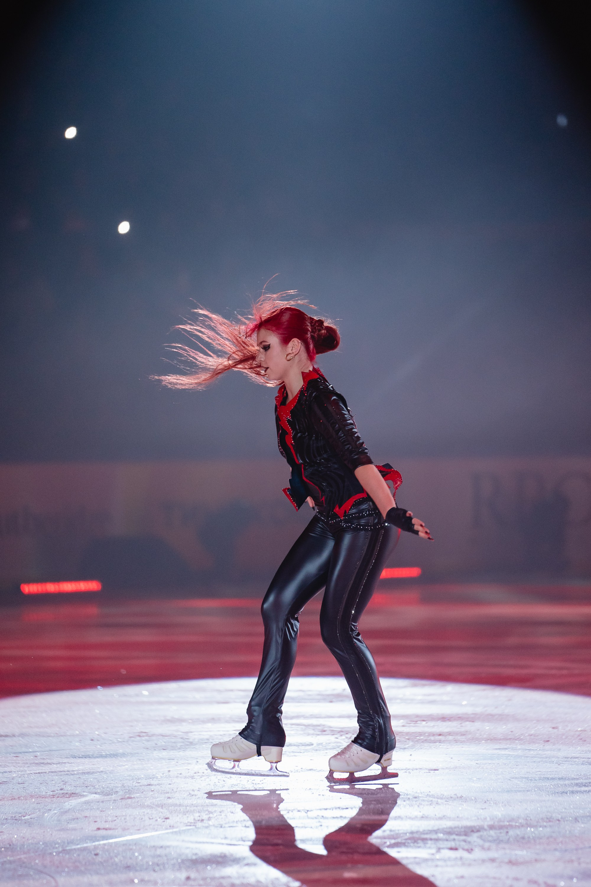 Шоу «Чемпионы на льду» в Новосибирске. Воробьева Ксения — Спортивный и танцевальный фотограф Новосибирск