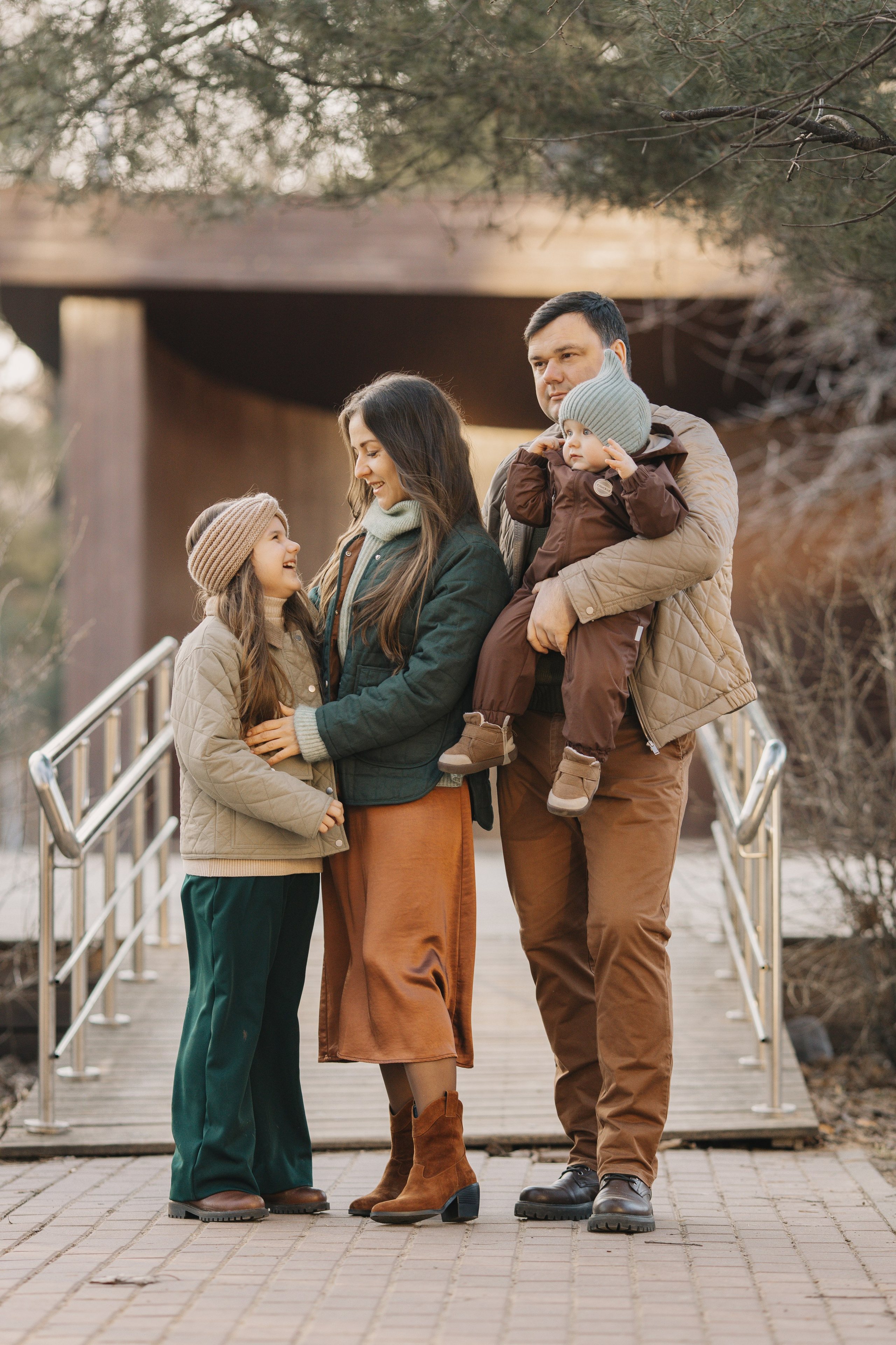 Семейная фотосессия в Москве в шоколадном стиле. Главная