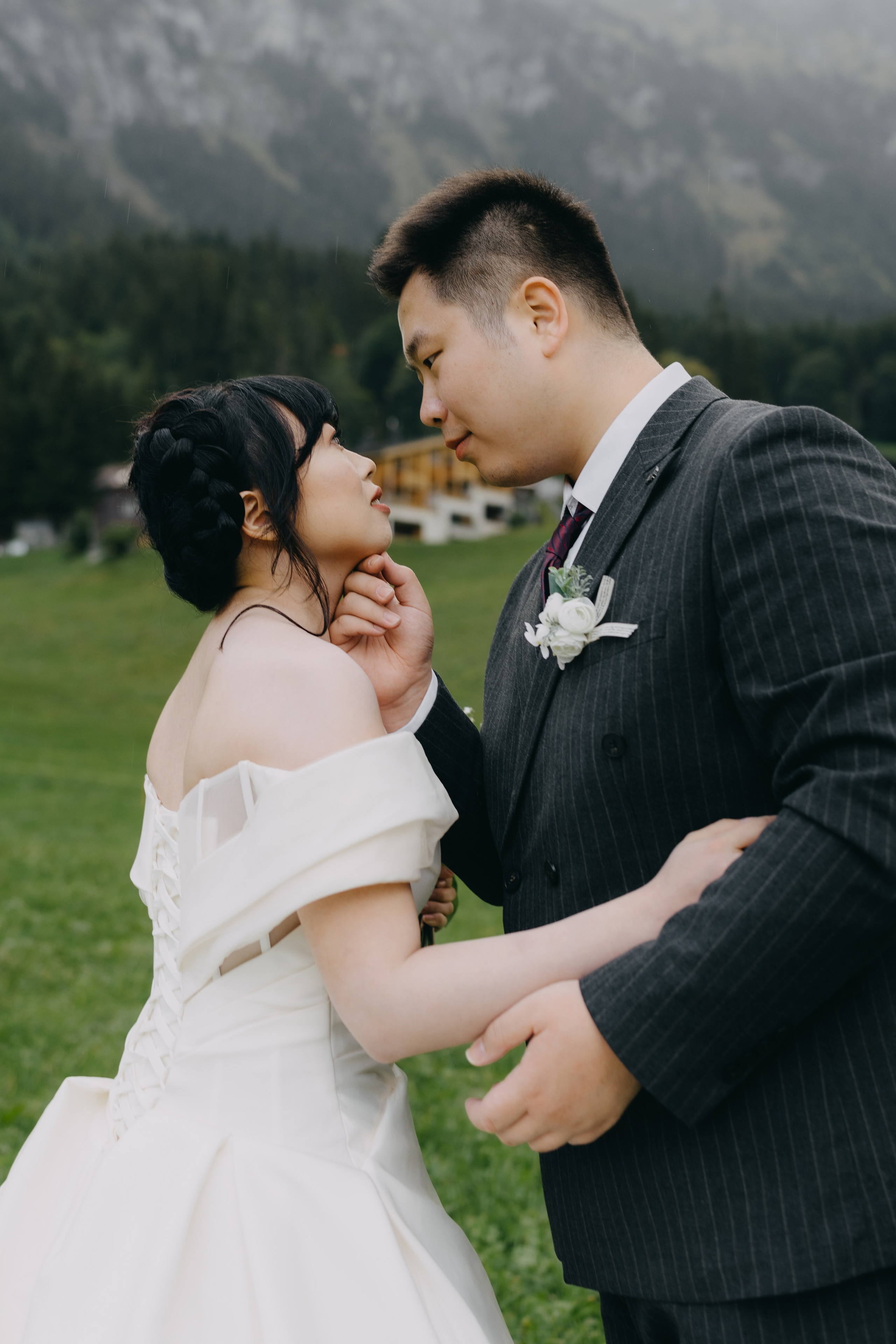 Wedding Photography elopement in Switzerland Europe. Professional Wedding Photographer Geneva & Romande Switzerland | Tanya Creator