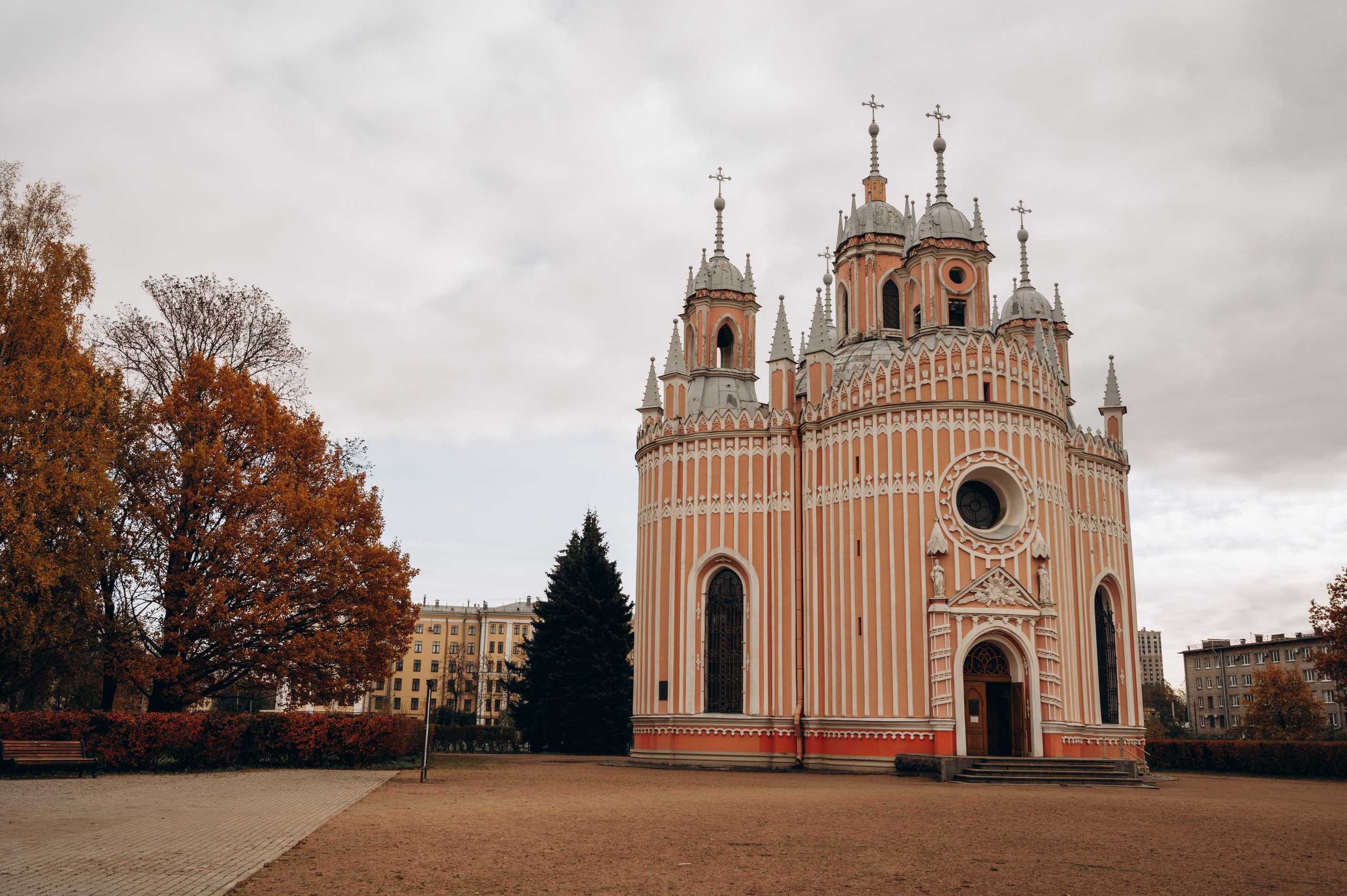 Фотосъёмка крещения в Санкт-Петербурге — Маргарита Иванова, фотограф. Профессиональный фотограф беременности в СПБ. Стильные фотосессии беременности в стиле минимализм и классическая фотография