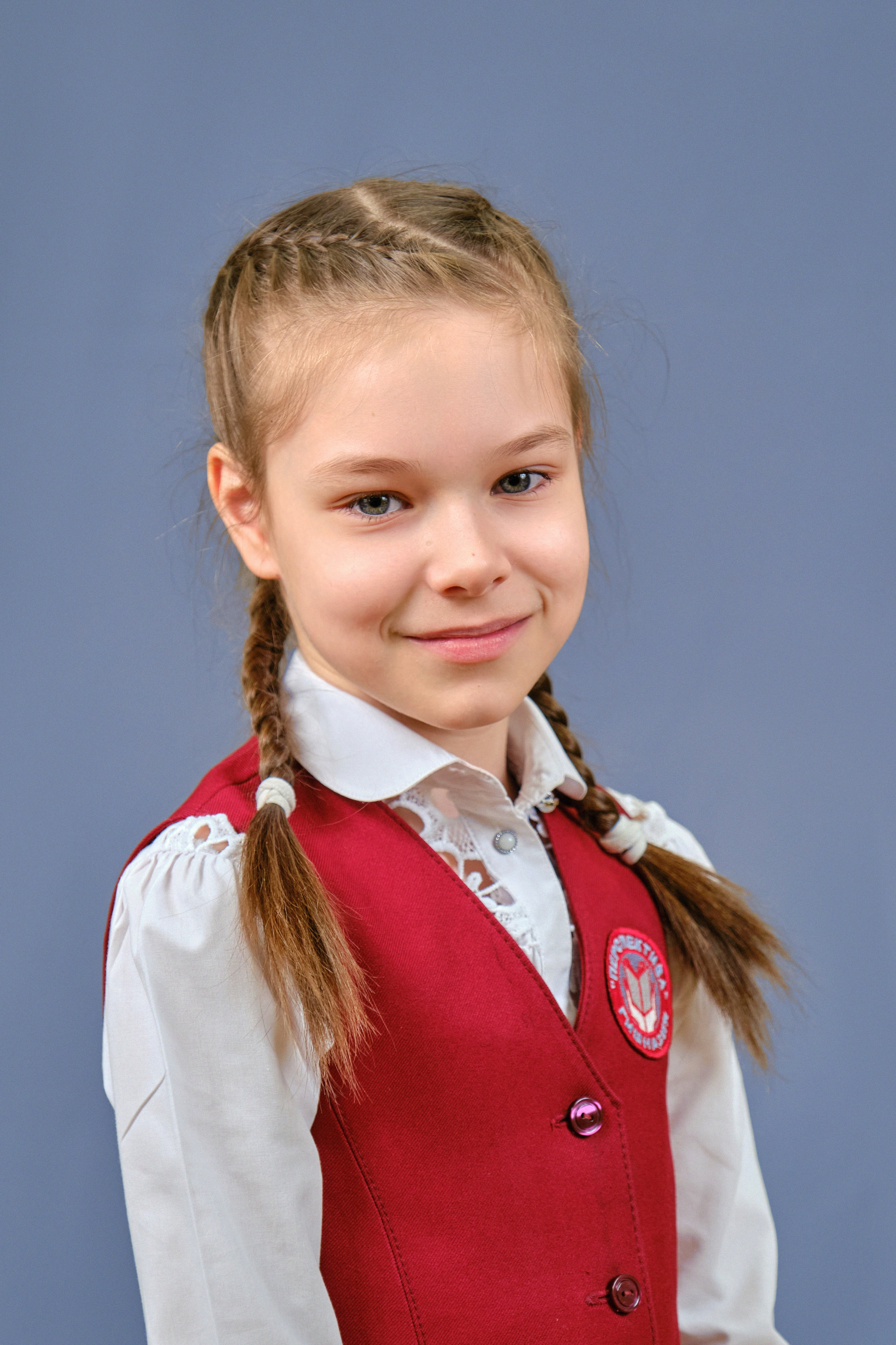 Школьный альбом на выпускной 4 класс. Заказать выпускной альбом 4 класс в Самаре