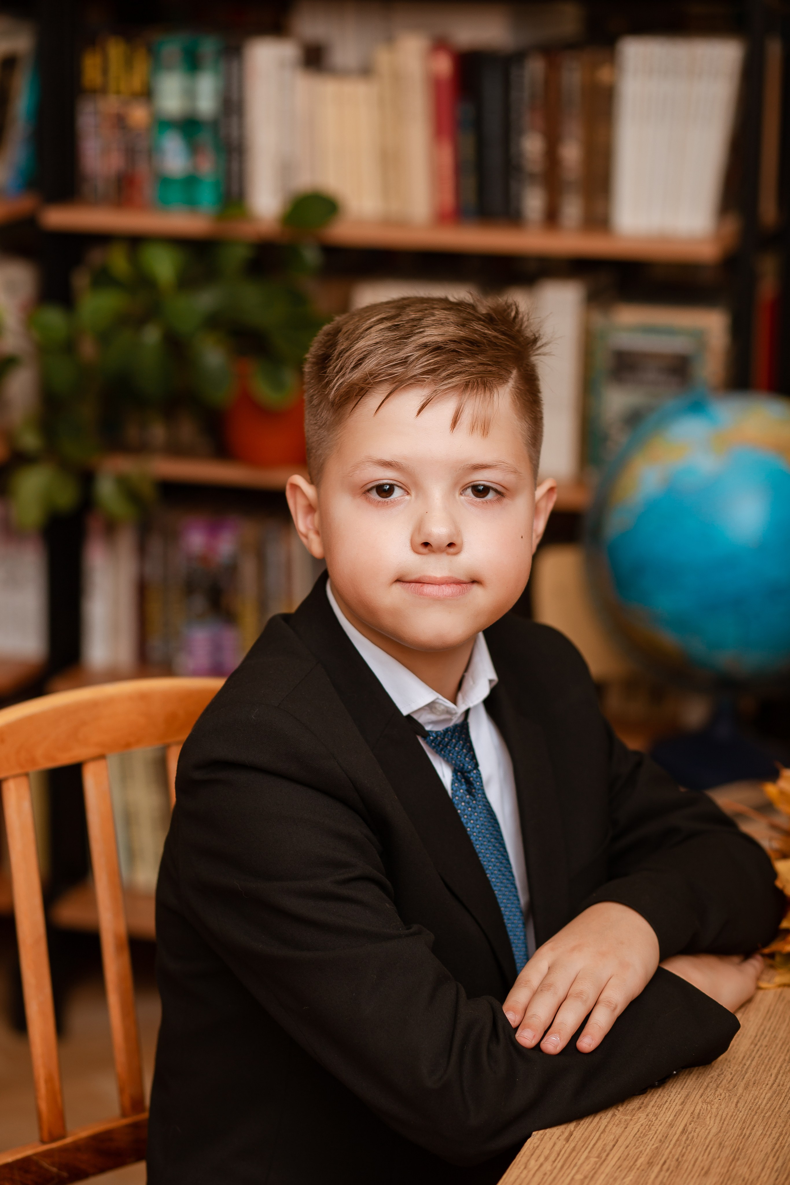 ЗАТО Озерный, школа 1, 4А класс. Студия выпускных альбомов Остров