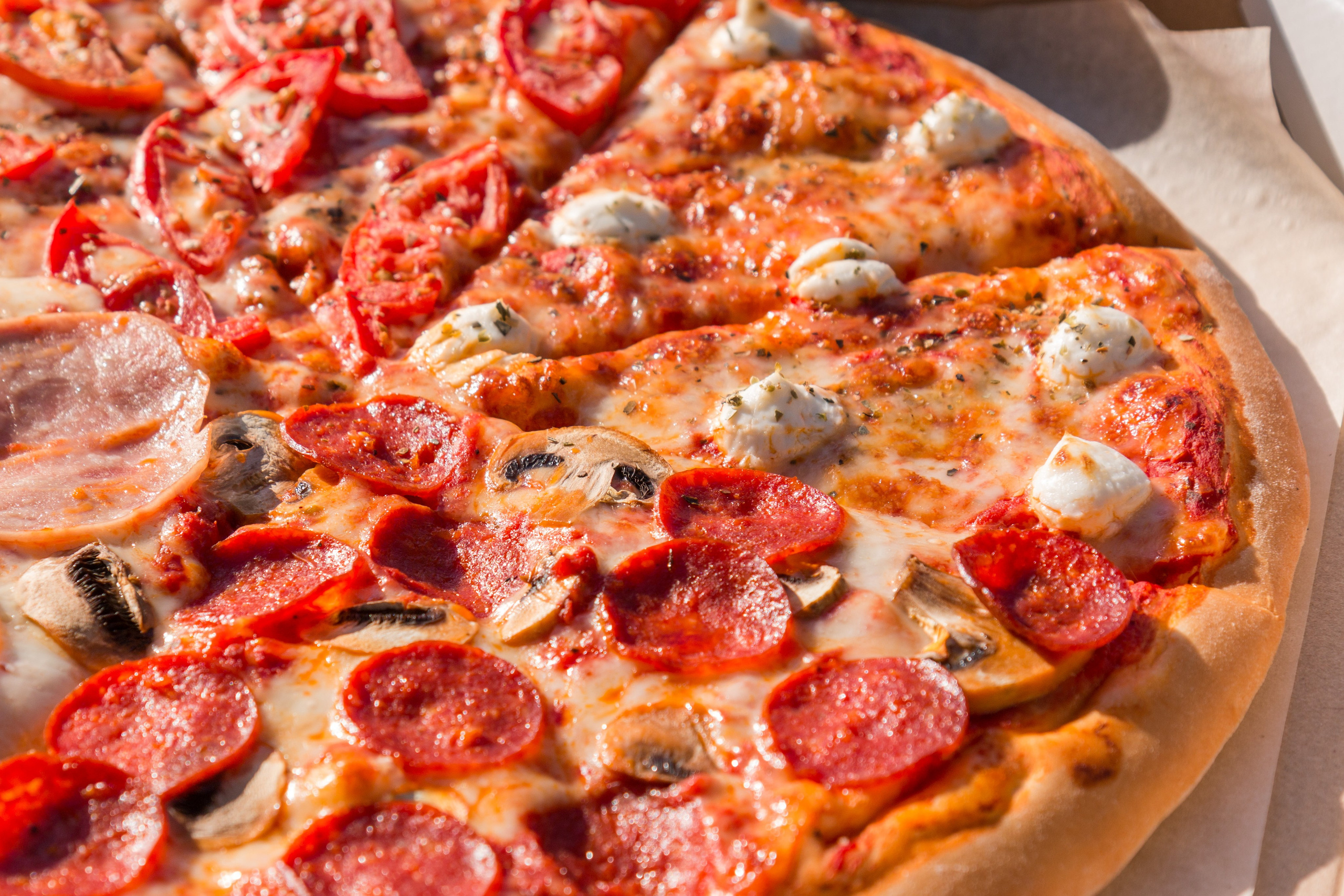 Фотосъёмка пиццы для доставки: кейс LA PIZZA в Воронеже