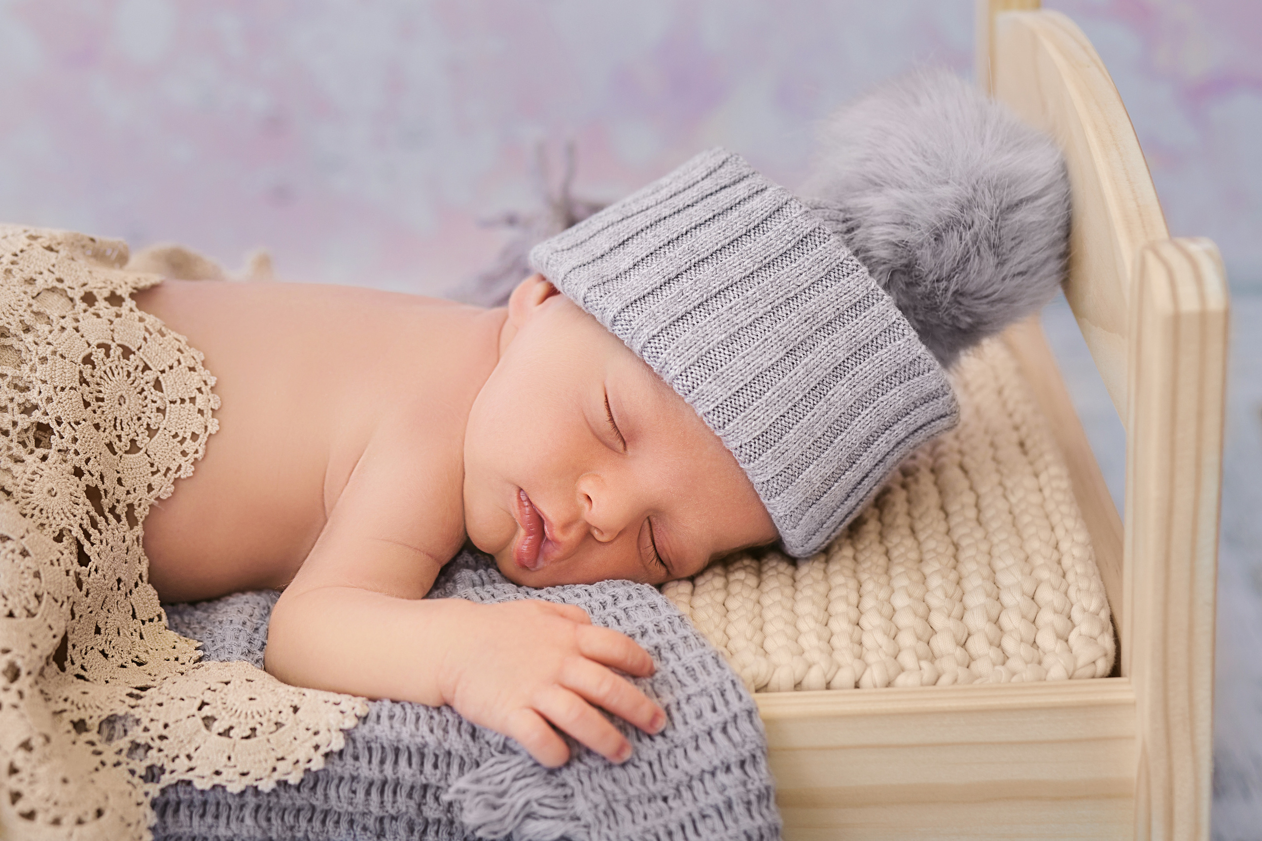 Newborn photoshooting. Professional family and children’s photographer in Izmir Irina Eron