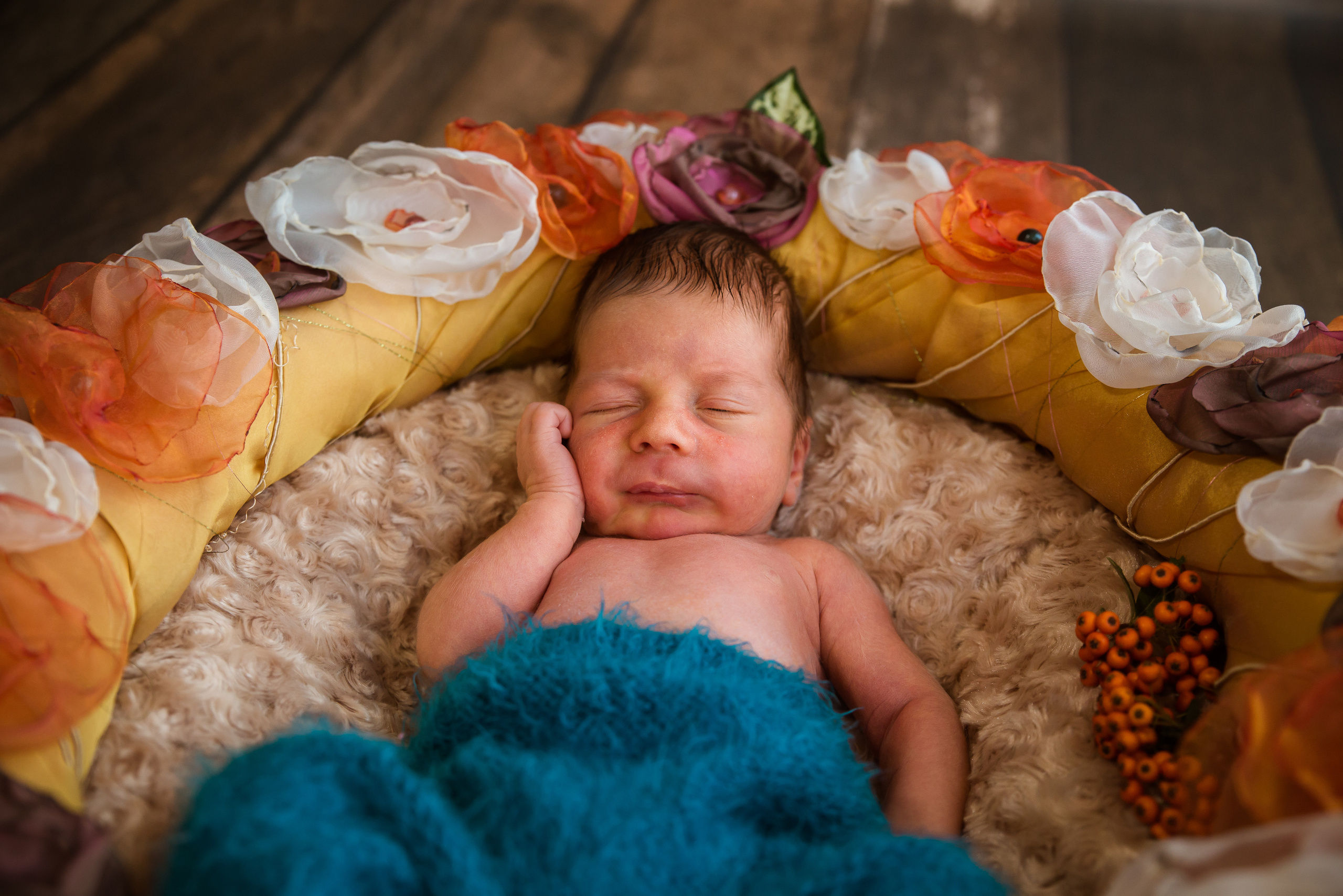 Newborn photoshooting. Professional family and children’s photographer in Izmir Irina Eron