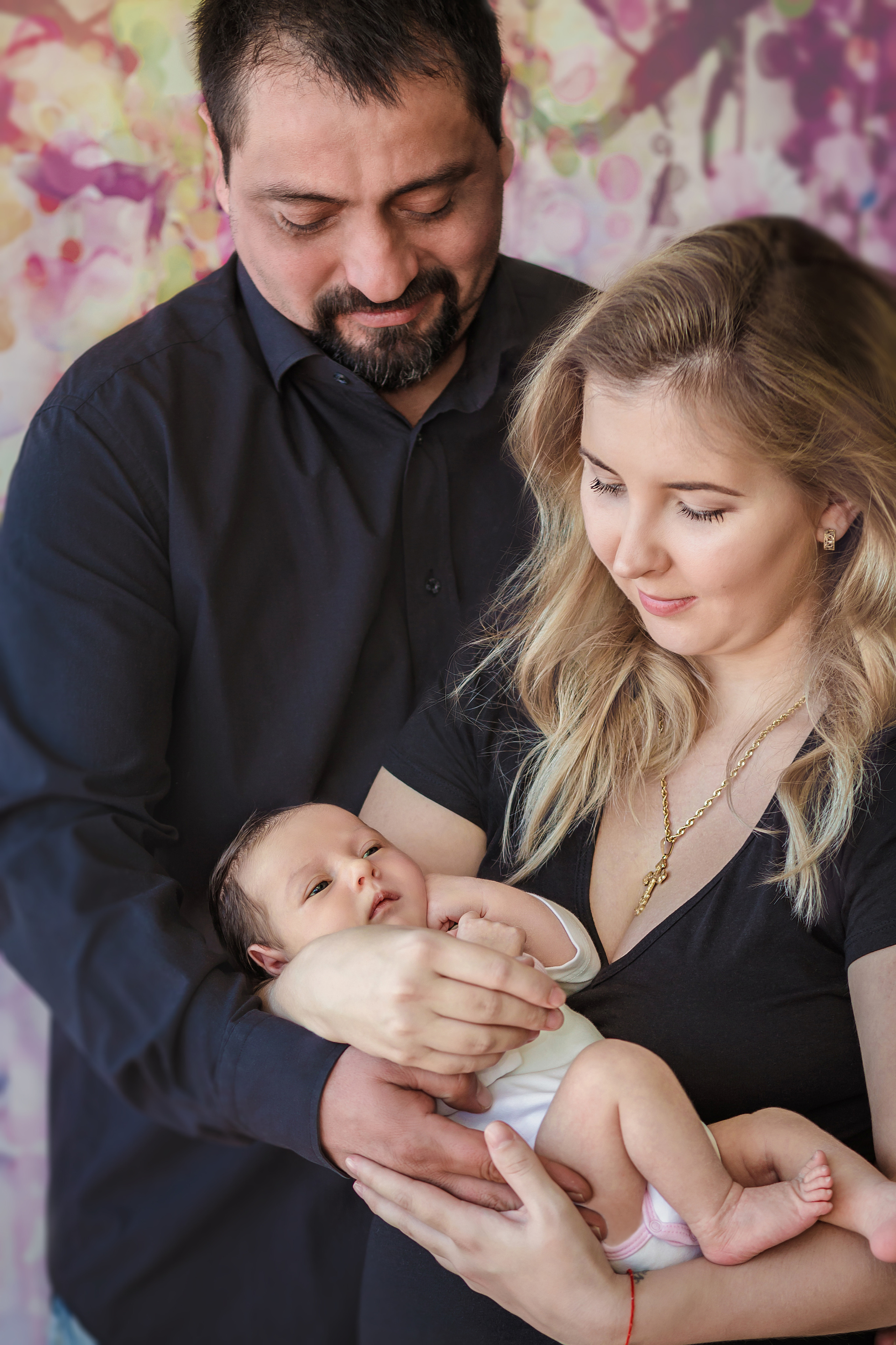 Newborn photoshooting. Professional family and children’s photographer in Izmir Irina Eron