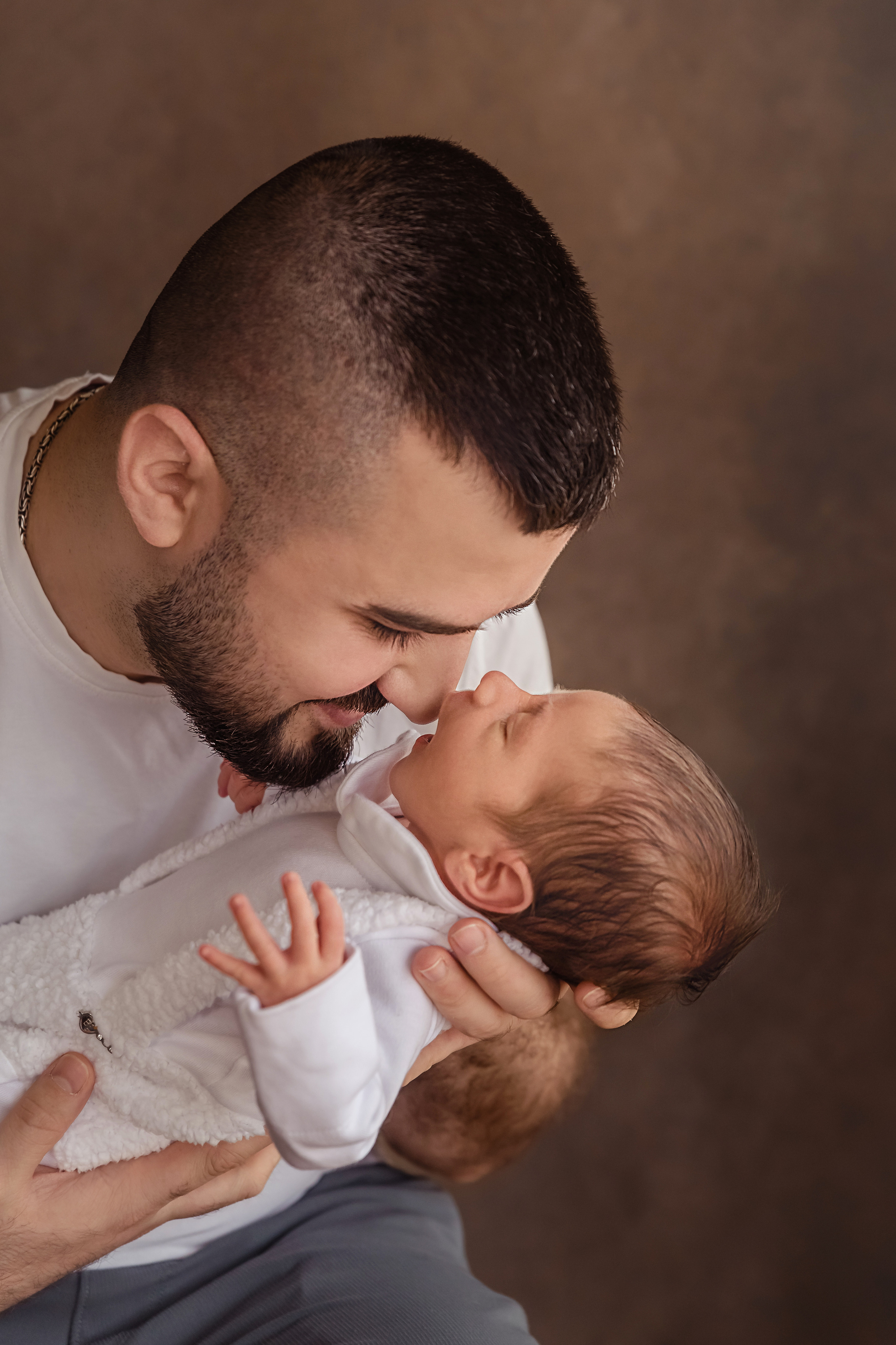 Newborn photoshooting. Professional family and children’s photographer in Izmir Irina Eron