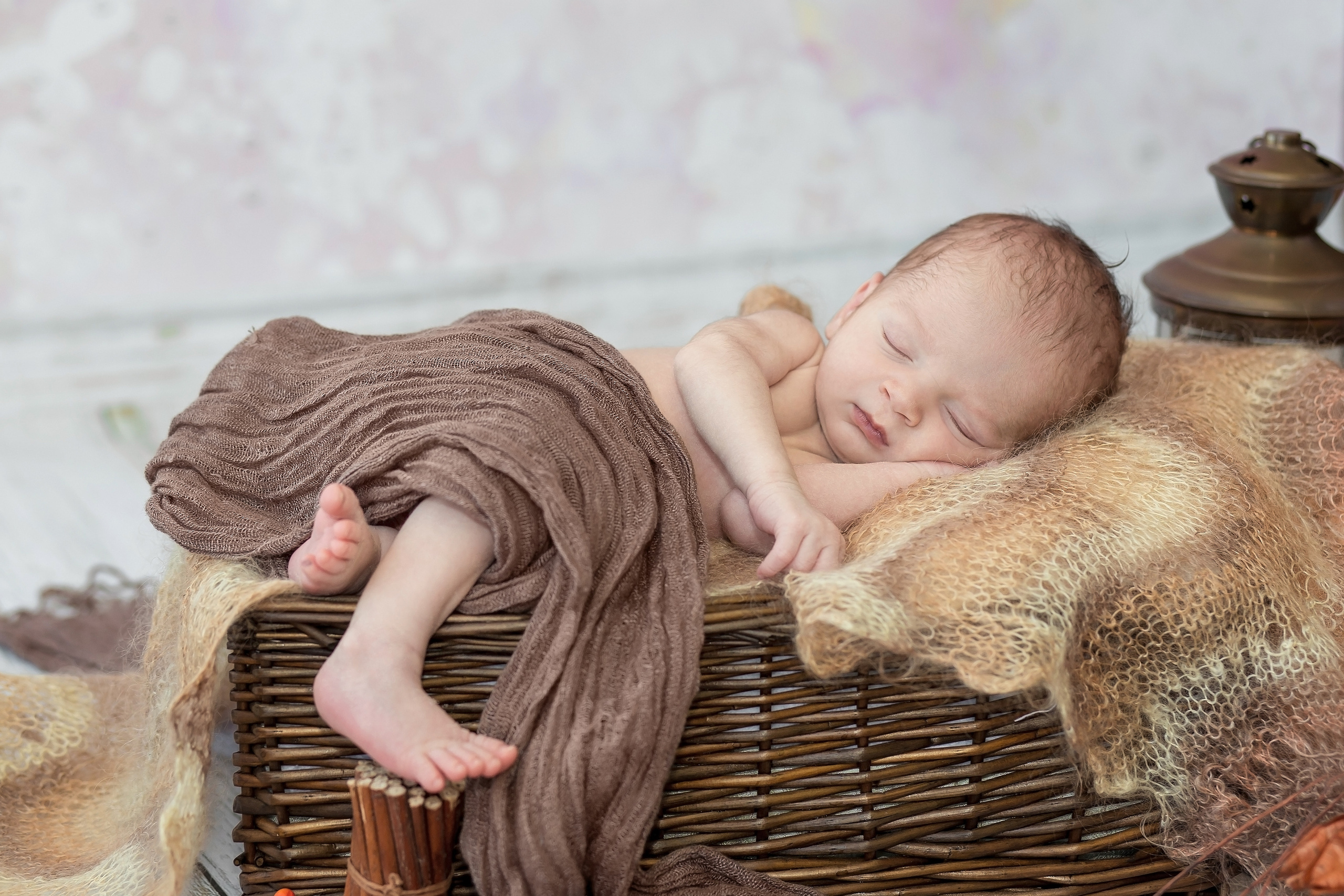 Newborn photoshooting. Professional family and children’s photographer in Izmir Irina Eron