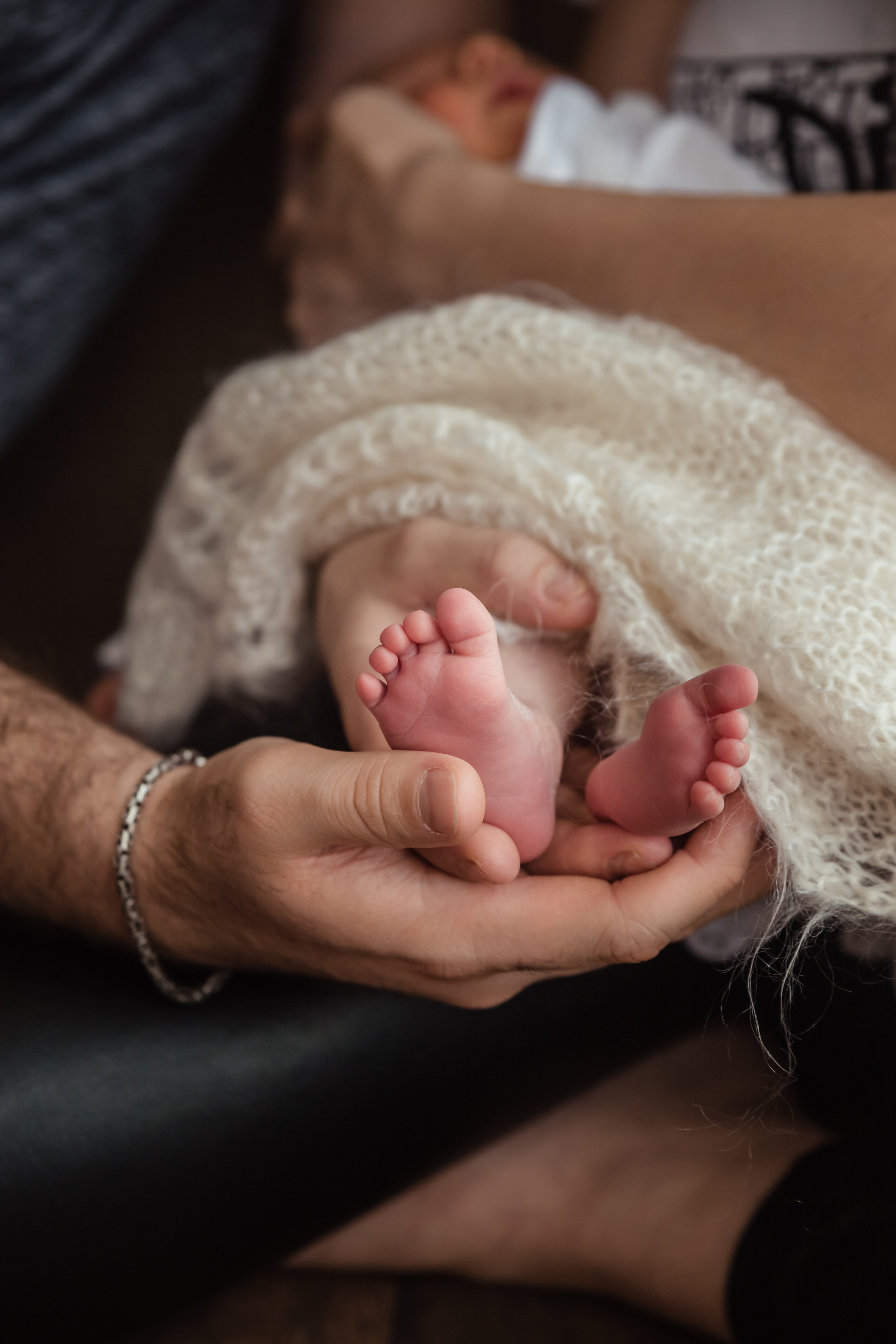 Newborn photoshooting. Professional family and children’s photographer in Izmir Irina Eron
