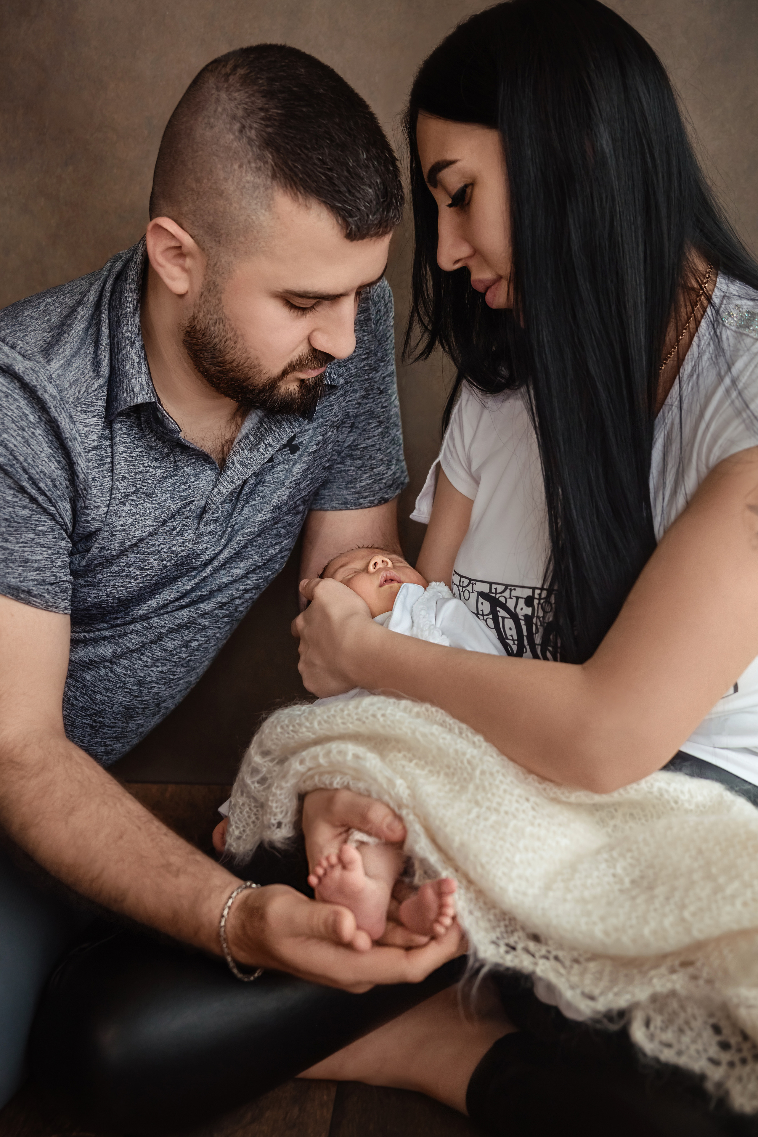 Newborn photoshooting. Professional family and children’s photographer in Izmir Irina Eron