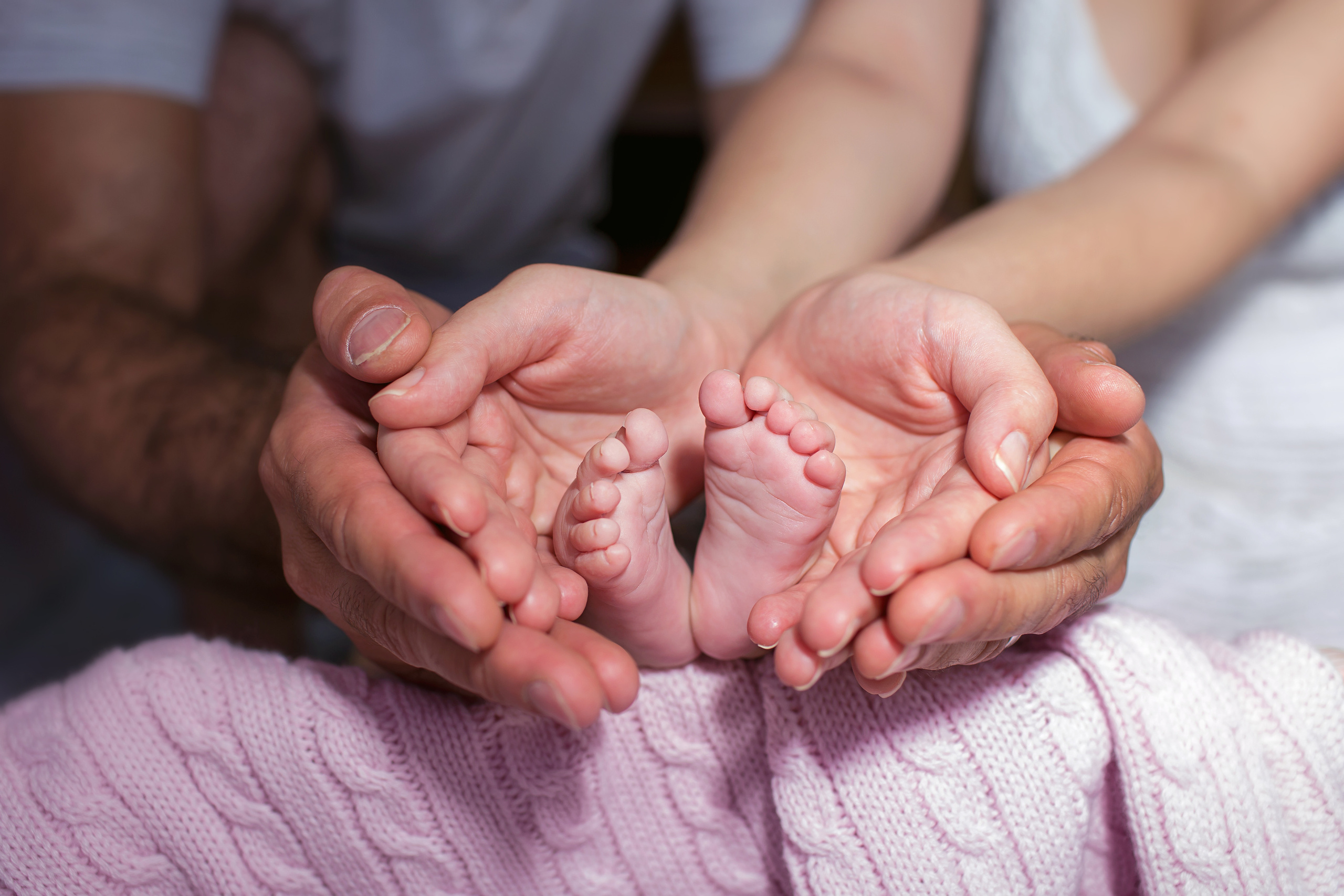 Newborn photoshooting. Professional family and children’s photographer in Izmir Irina Eron