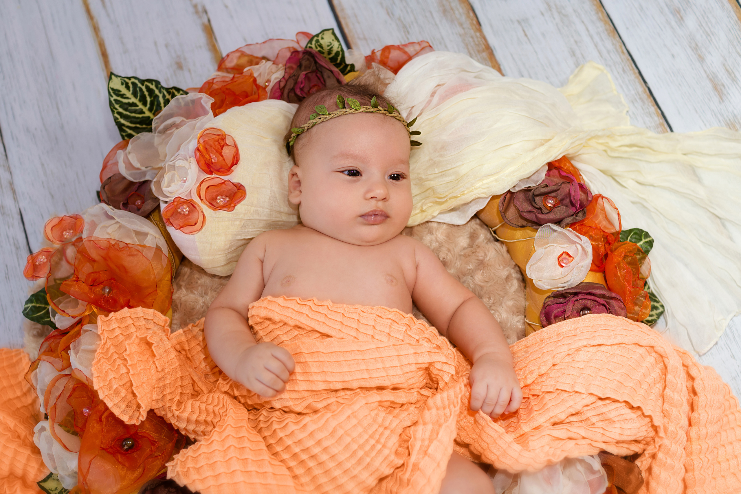 Newborn photoshooting. Professional family and children’s photographer in Izmir Irina Eron