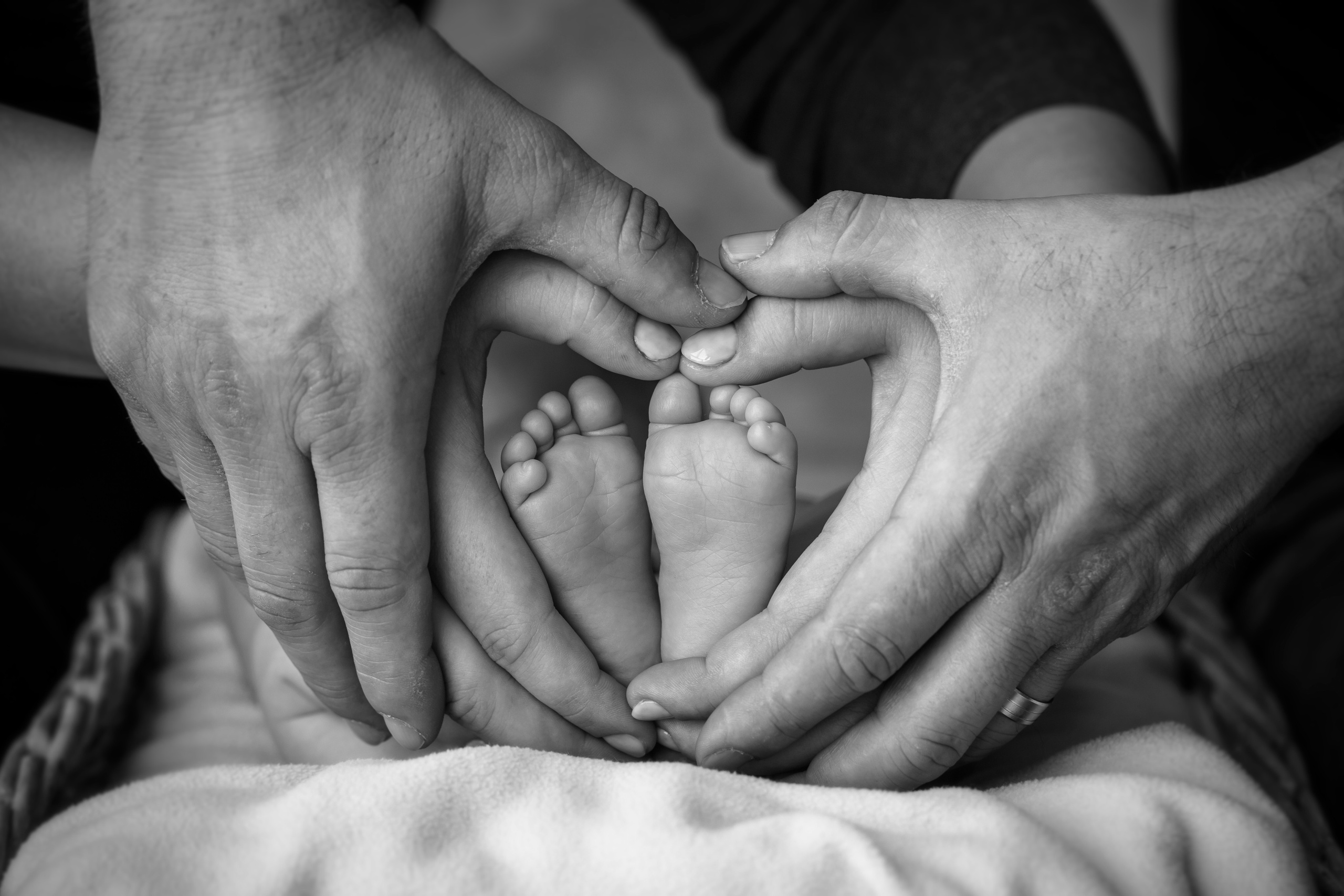 Newborn photoshooting. Professional family and children’s photographer in Izmir Irina Eron