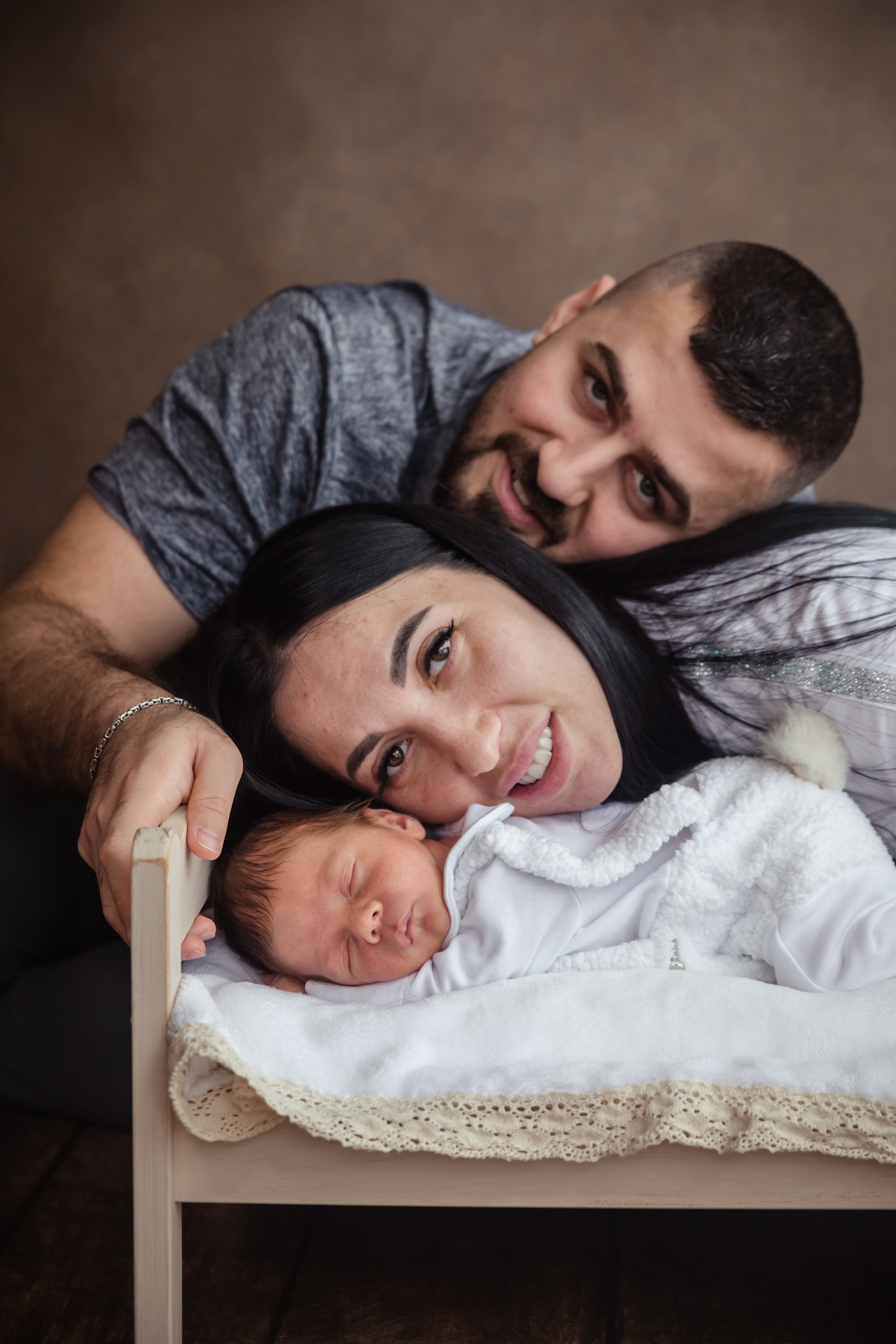Newborn photoshooting. Professional family and children’s photographer in Izmir Irina Eron