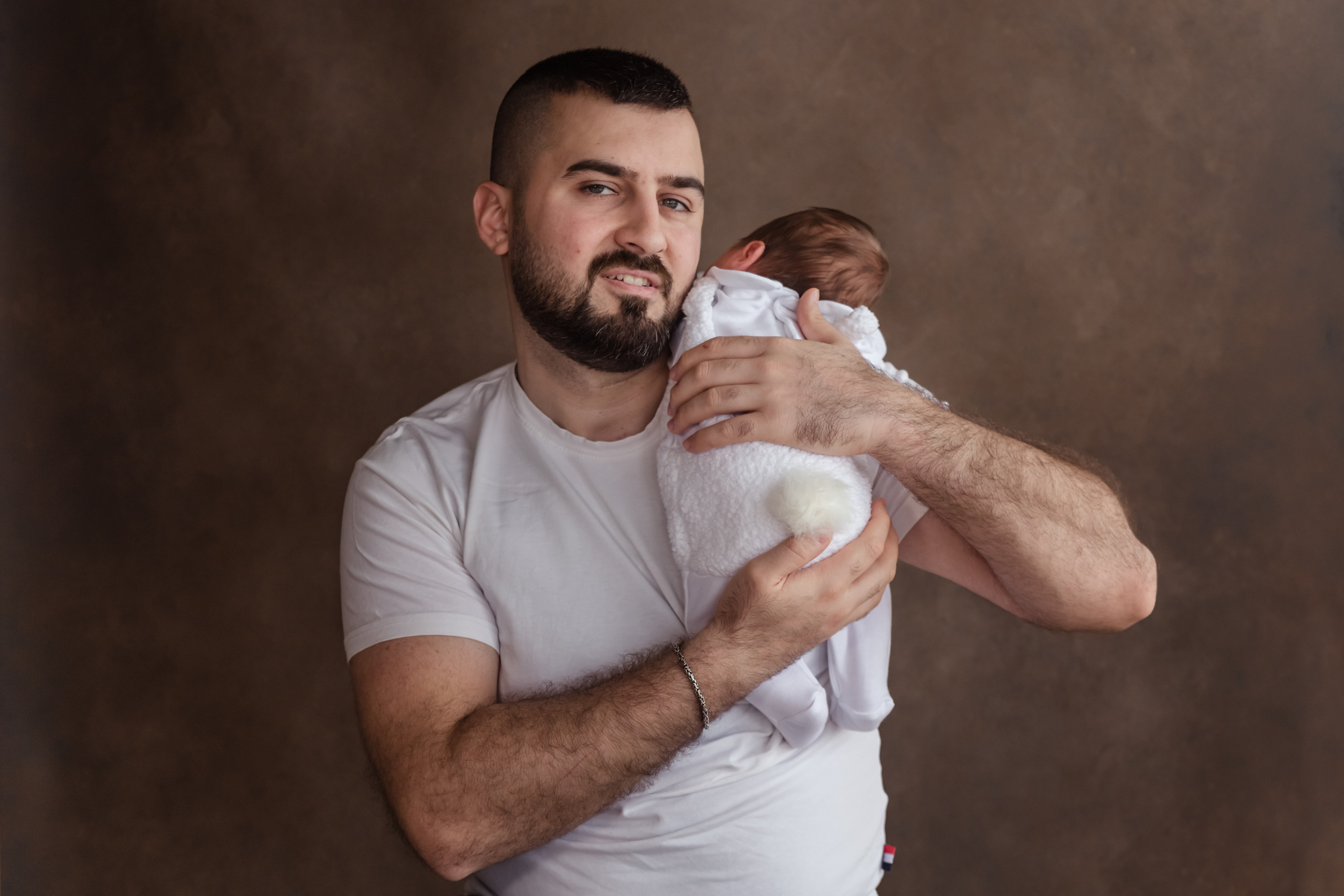 Newborn photoshooting. Professional family and children’s photographer in Izmir Irina Eron