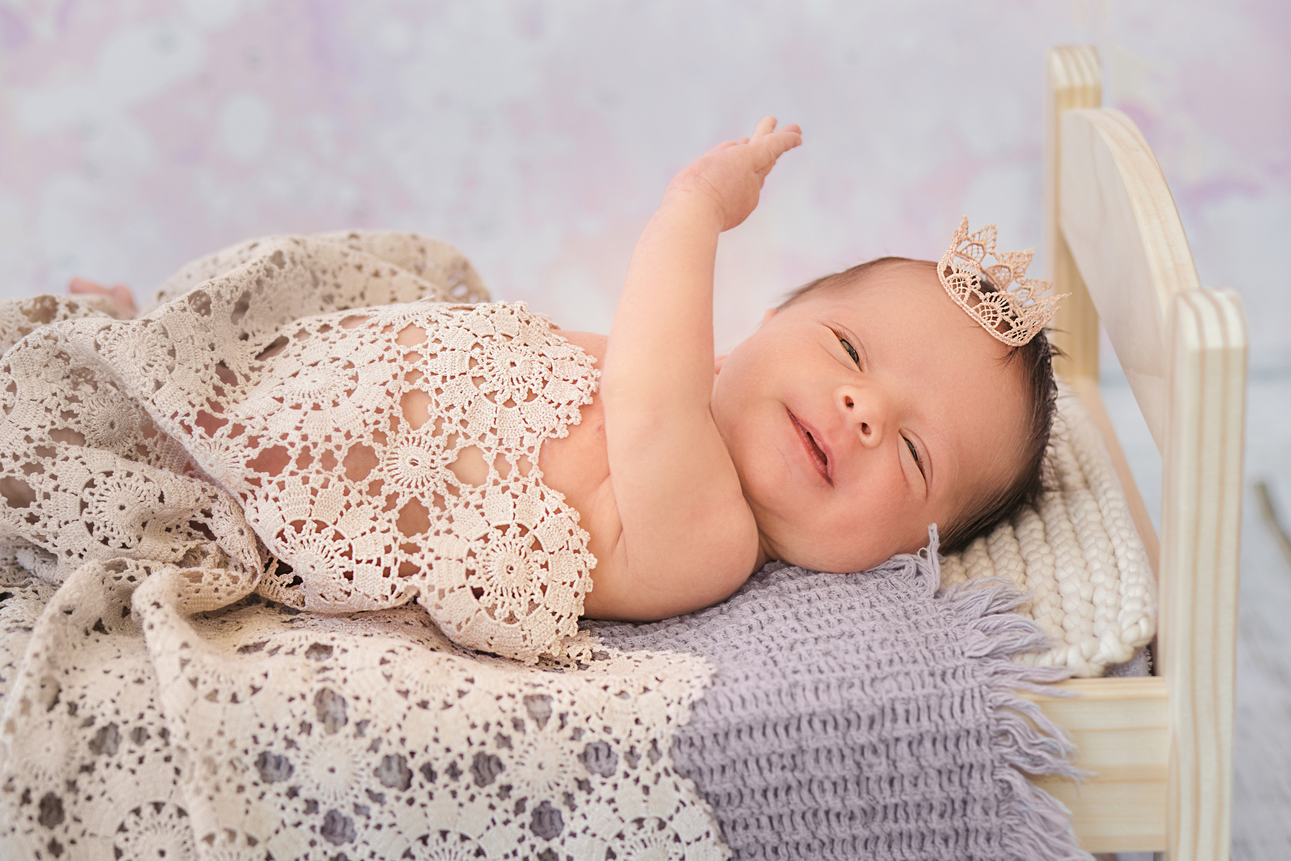 Newborn photoshooting. Professional family and children’s photographer in Izmir Irina Eron