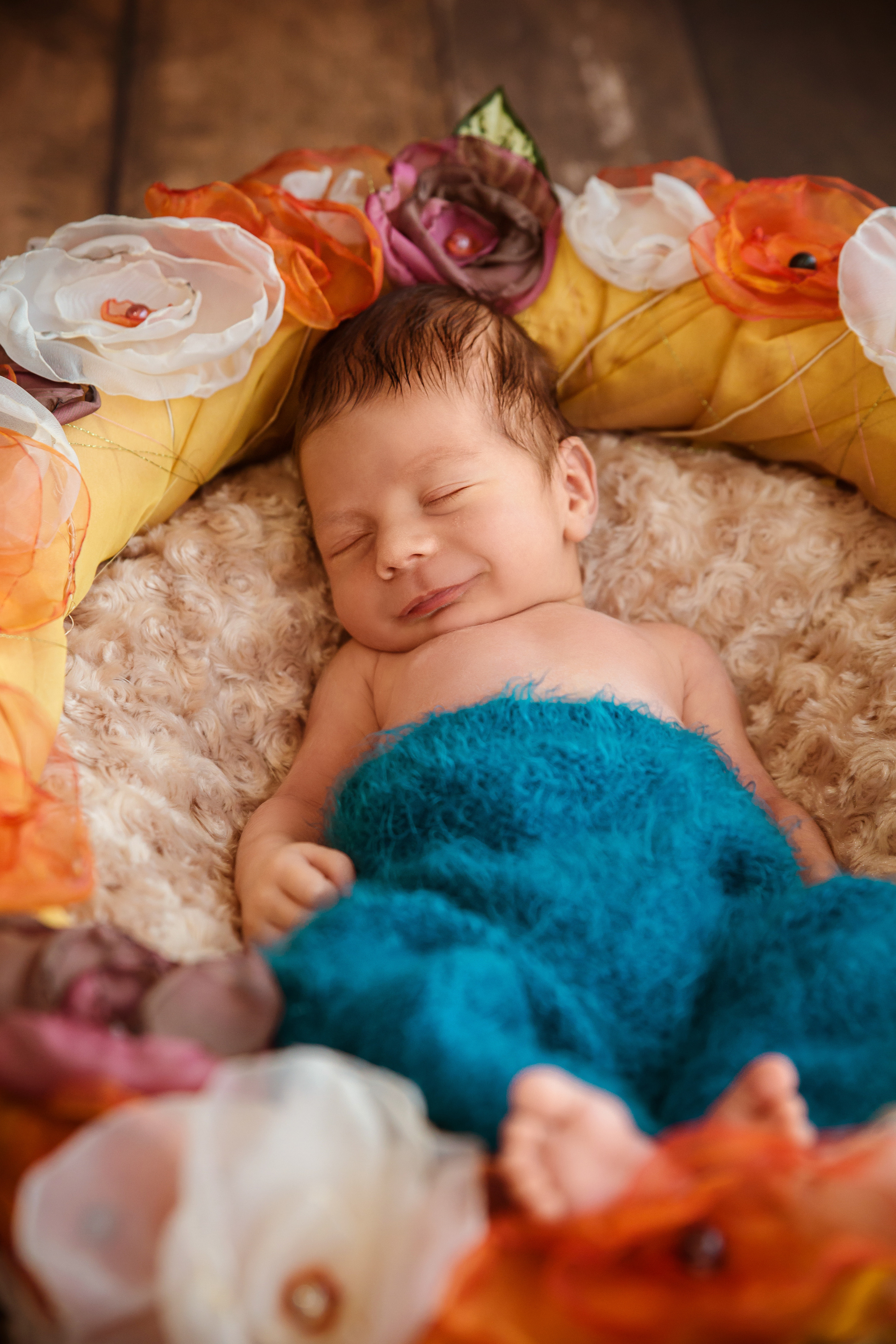 Newborn photoshooting. Professional family and children’s photographer in Izmir Irina Eron