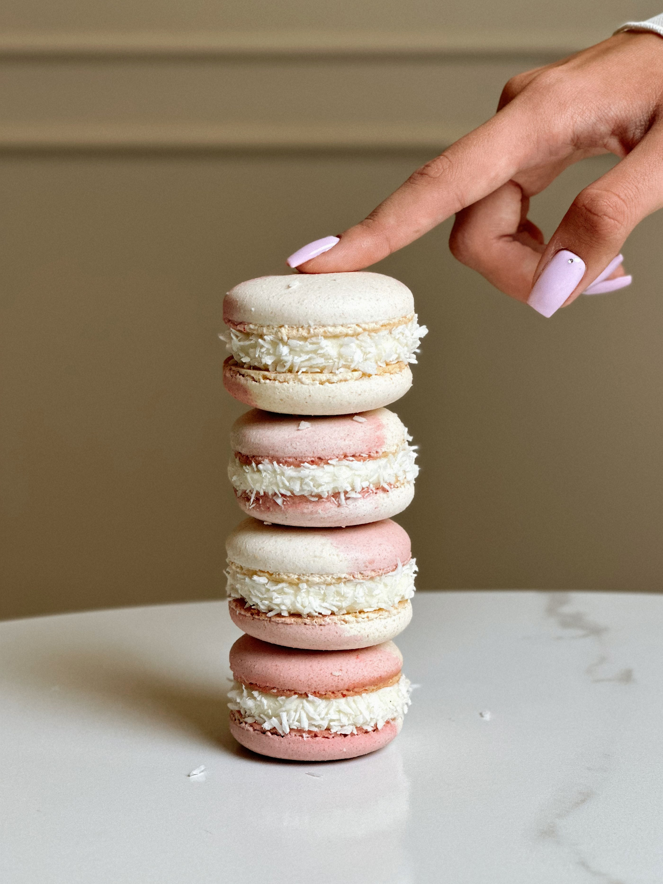 Контент-съёмка для бренда десертов. Чувственный мобильный фотограф в Казани и Сочи Дьяченко Дарья