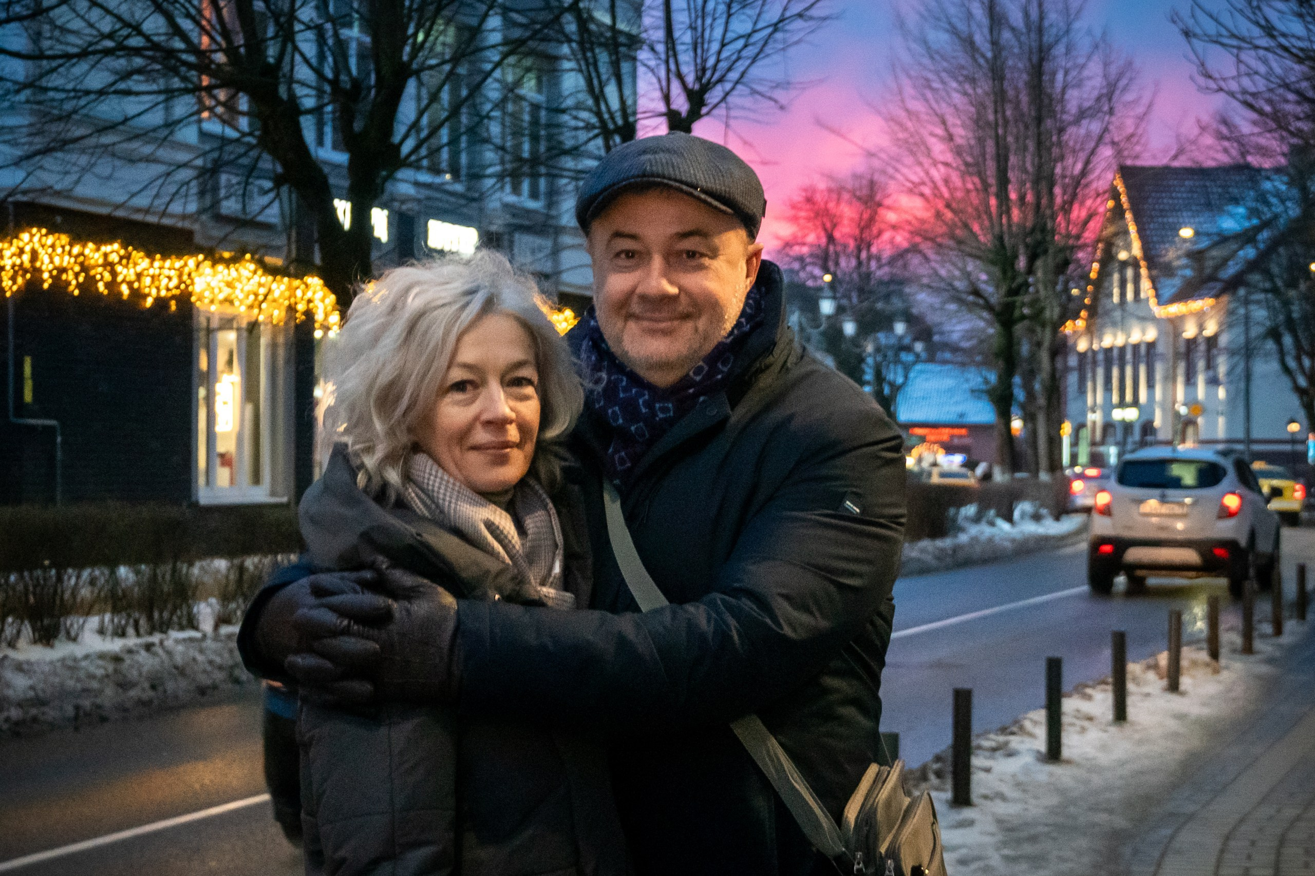 Двое в Новогоднем Зеленоградске. Фотограф Татьяна Рутковская Калининград