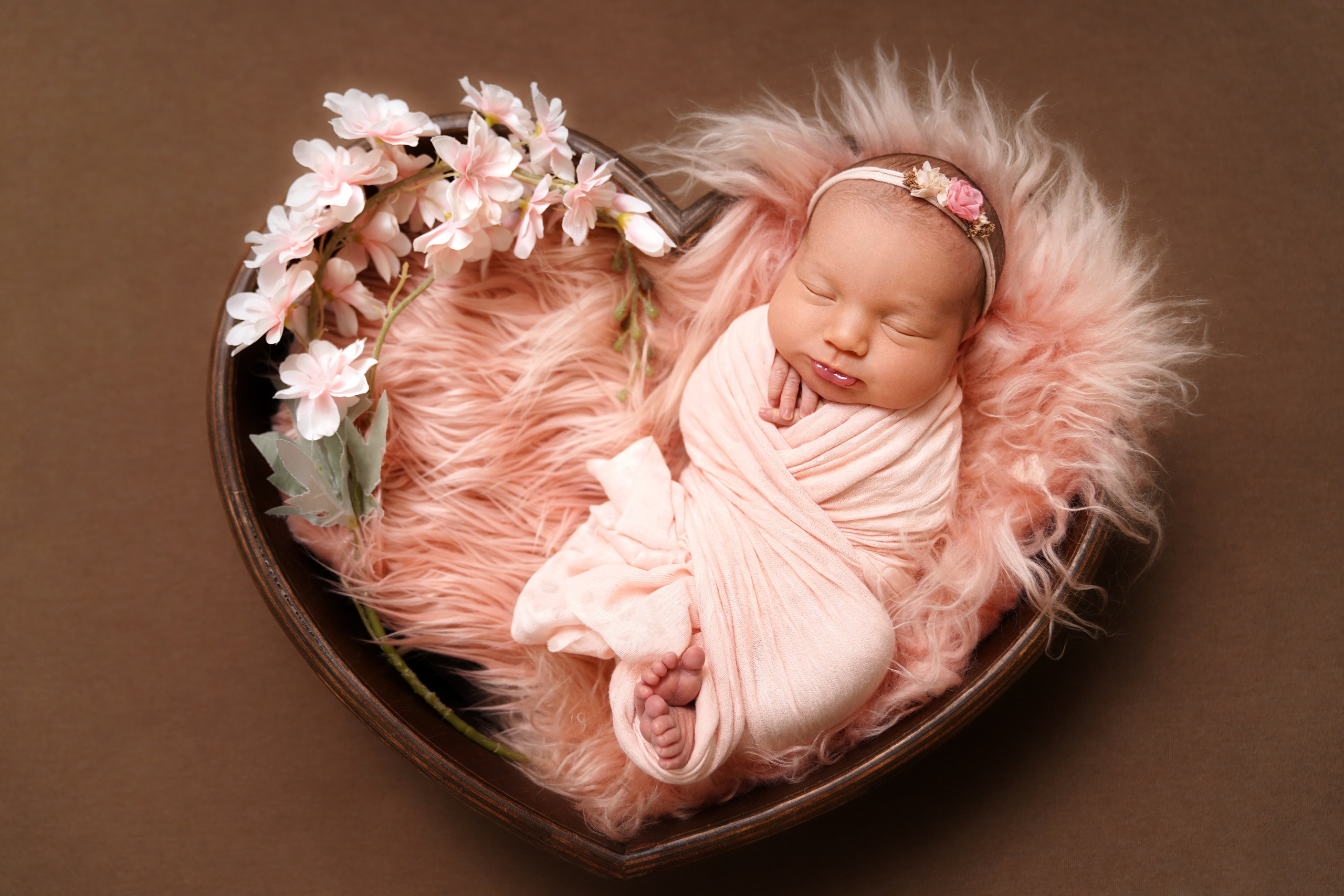 Фотосессия новорожденного (newborn). Фотограф новорожденных, детей до года и беременных в Симферополе