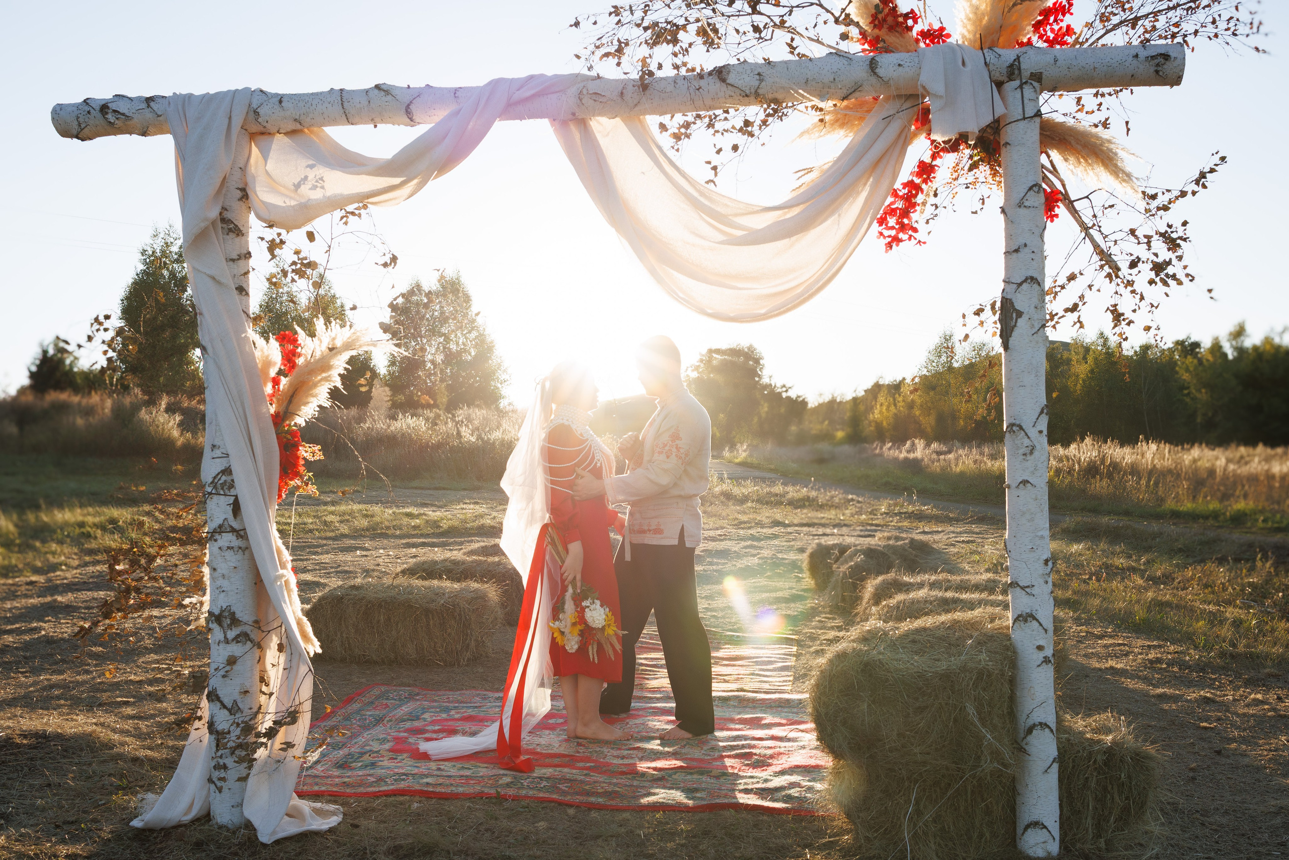 Свадебная фотосессия. Фотограф Медногорск Кувандык Оксана Шерехода свадебные, семейные, индивидуальные, школьные фотосессии. Печать фотоальбомов