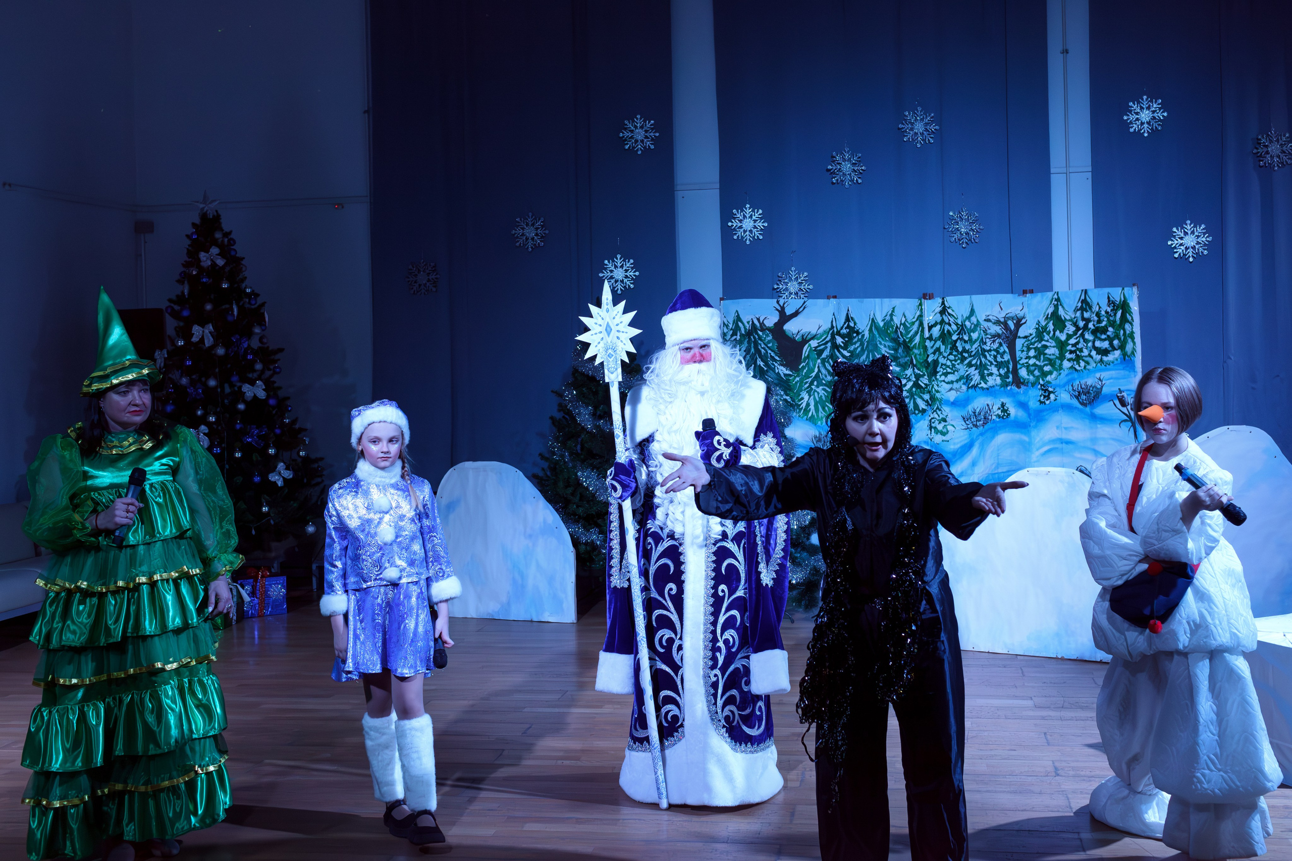 Новогодний утренник в ЦДТ г. Подольск. Выпускные альбомы и школьный фотограф в Подольске, Троицке, Щербинке, Москве и Московской области