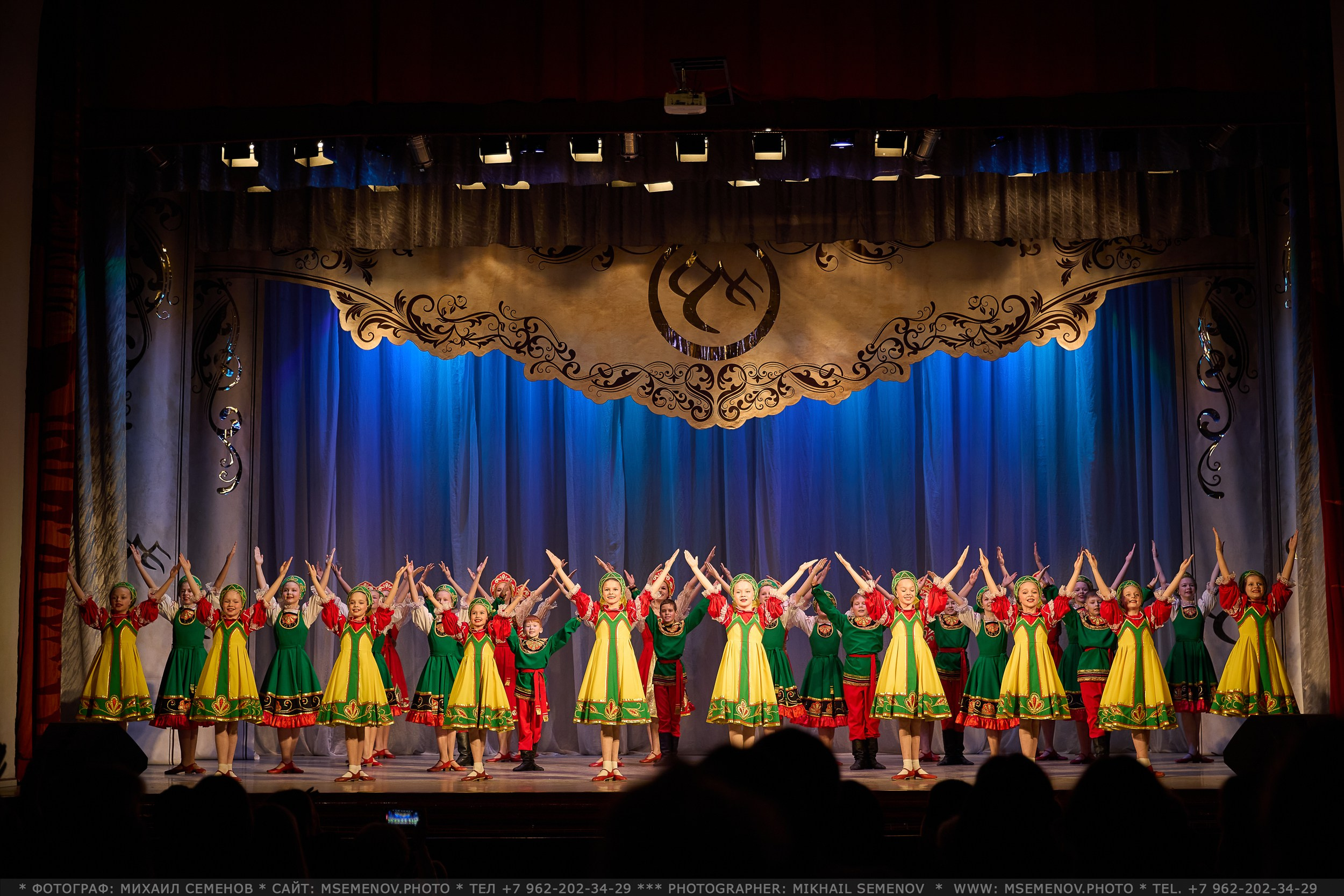 Фоторепортаж с Концерта «Волжанка» и «Задоринка»