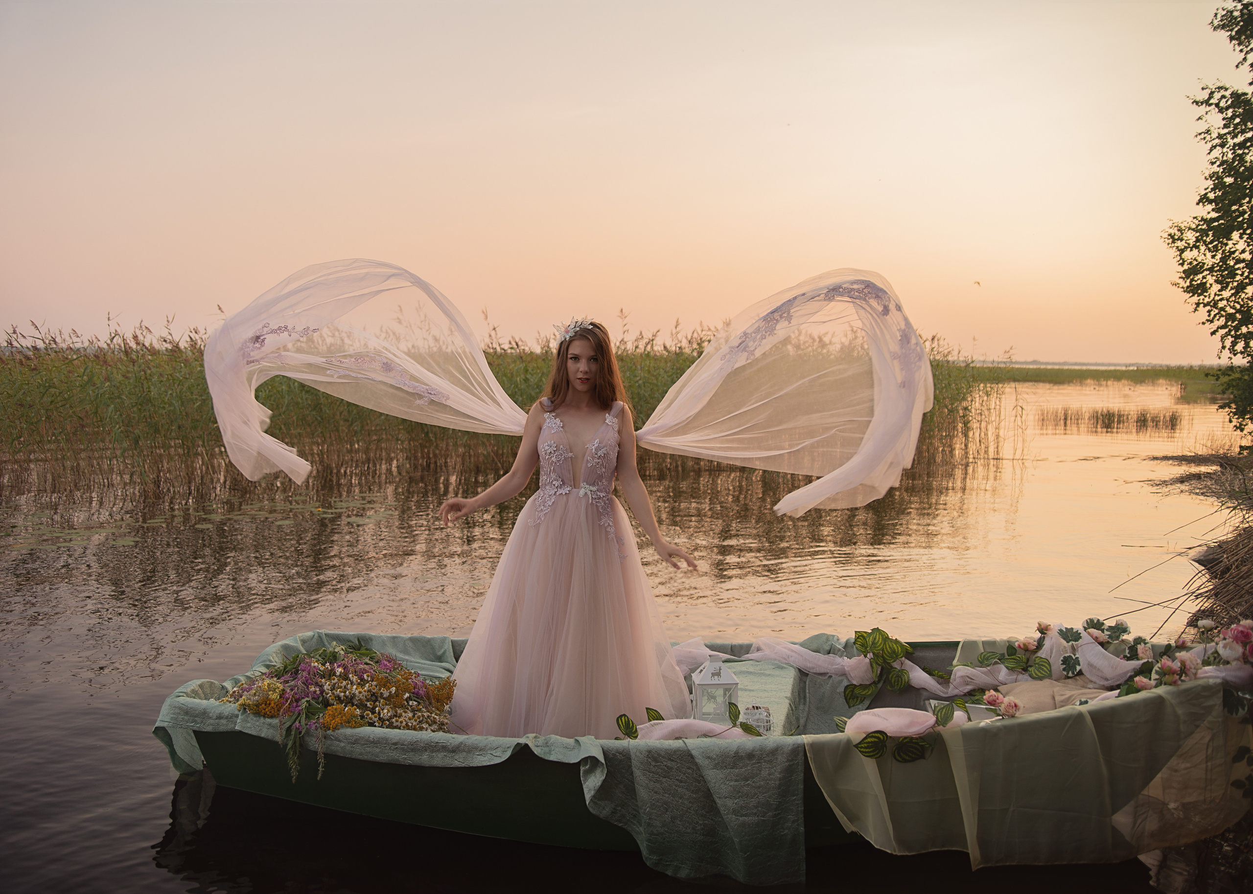 Проект «Лодка с цветами». Фотограф в Петрозаводске BellaDonna