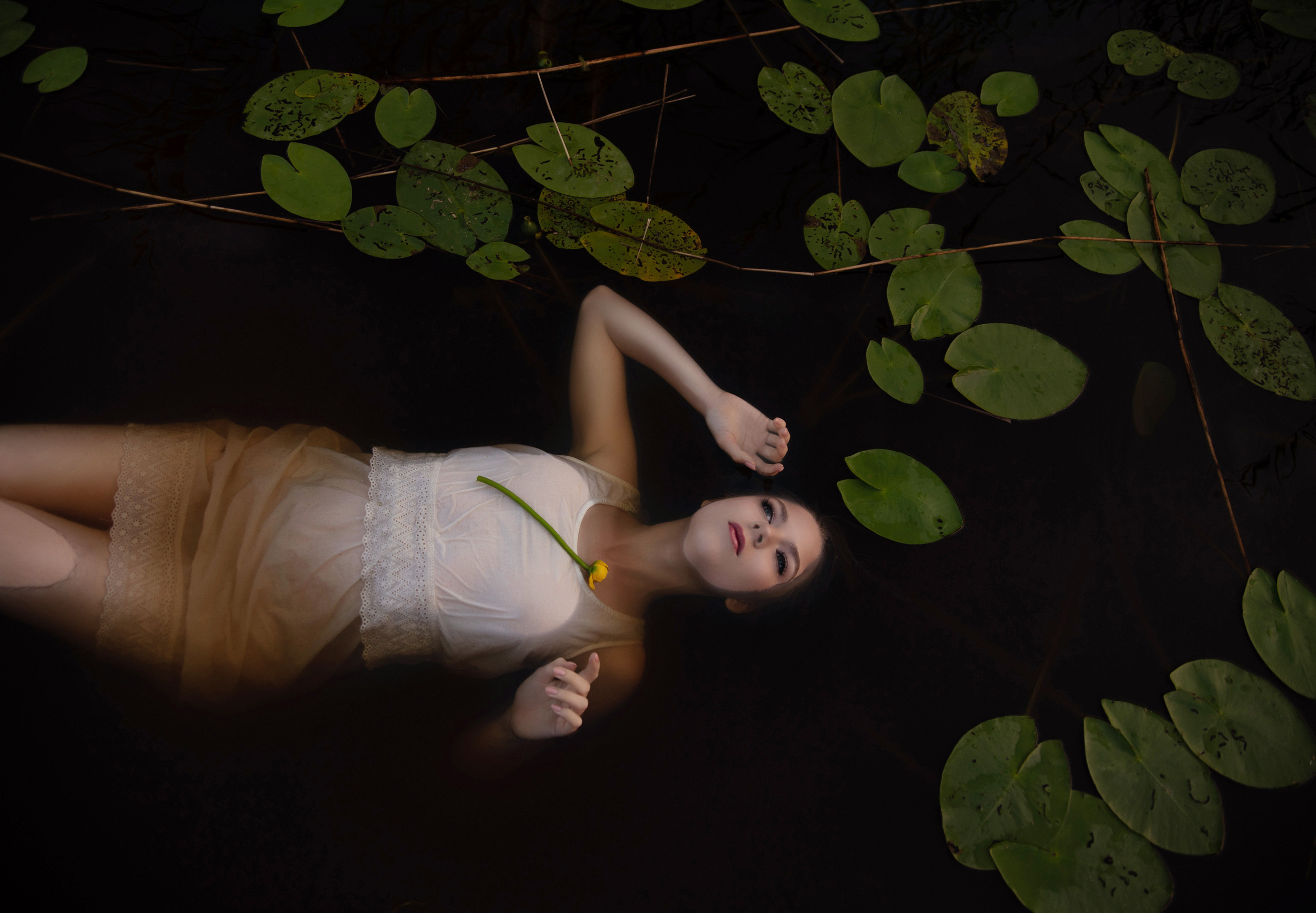 Озерная нимфа. Фотограф в Петрозаводске BellaDonna