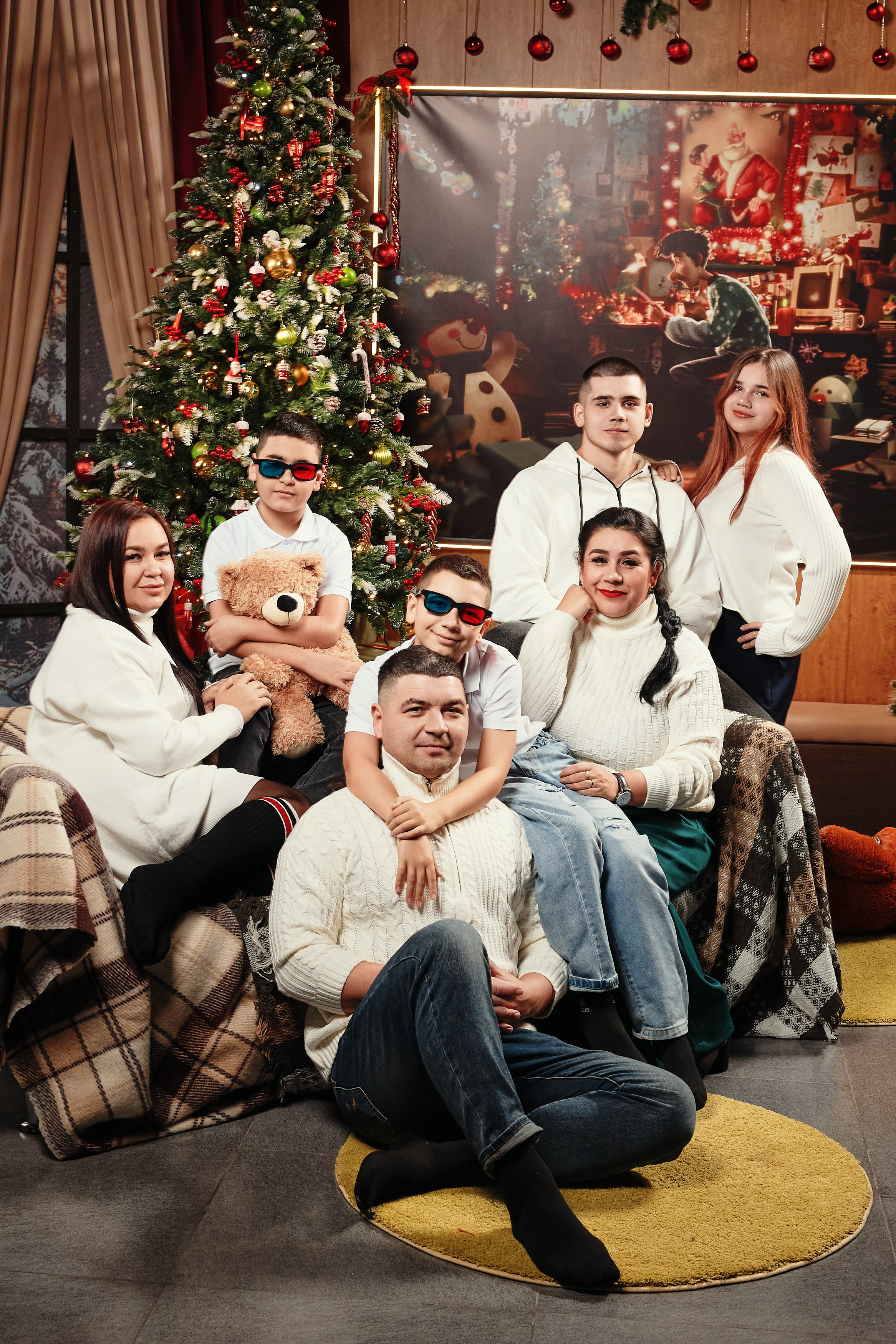 Две семьи под одной крышей